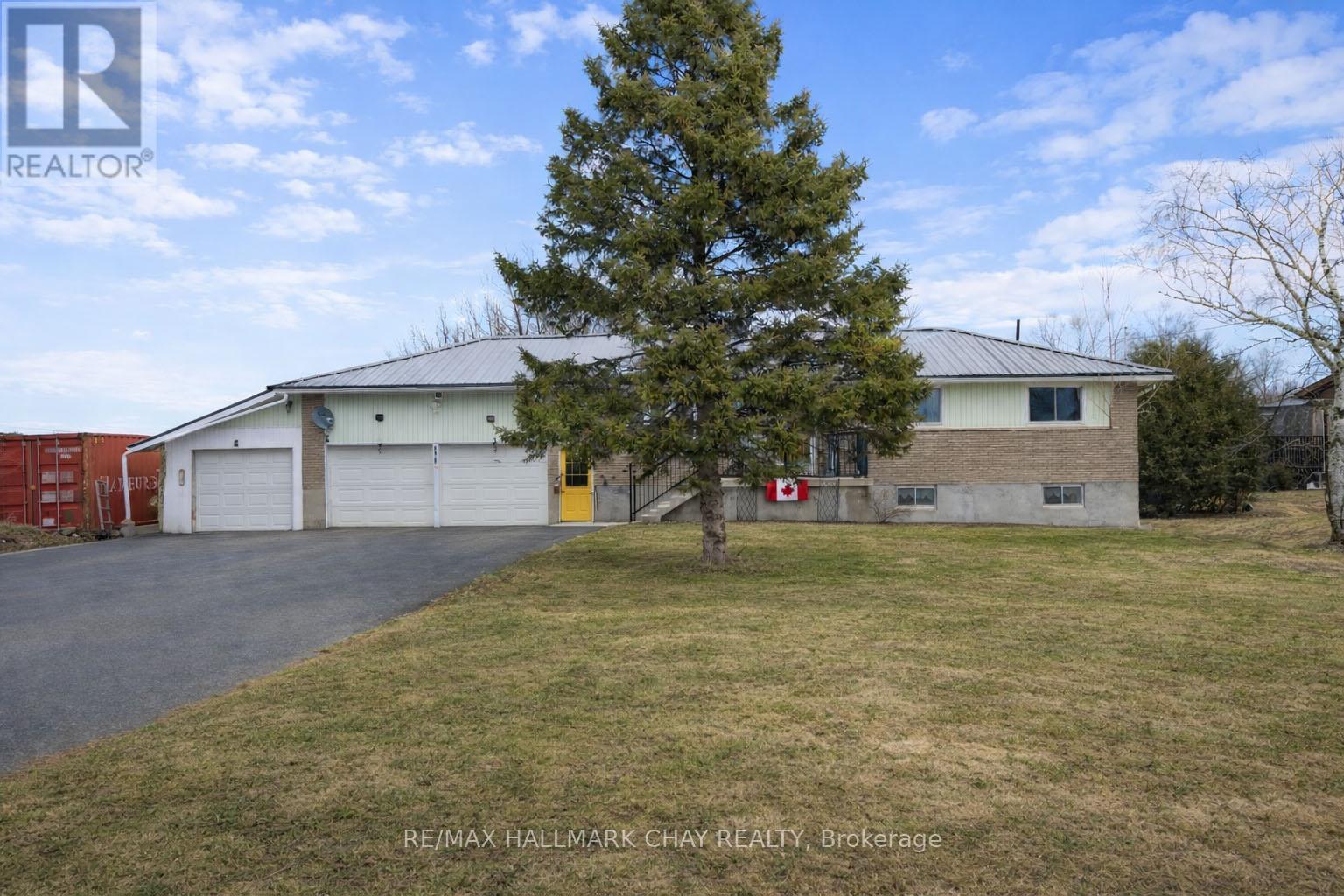 8315 93 Highway, Tiny, Ontario  L0K 2E0 - Photo 3 - S12969572