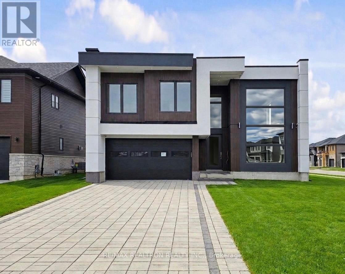 3714 Lakepoint Drive, Severn, Ontario  L3V 8M9 - Photo 1 - S12969580