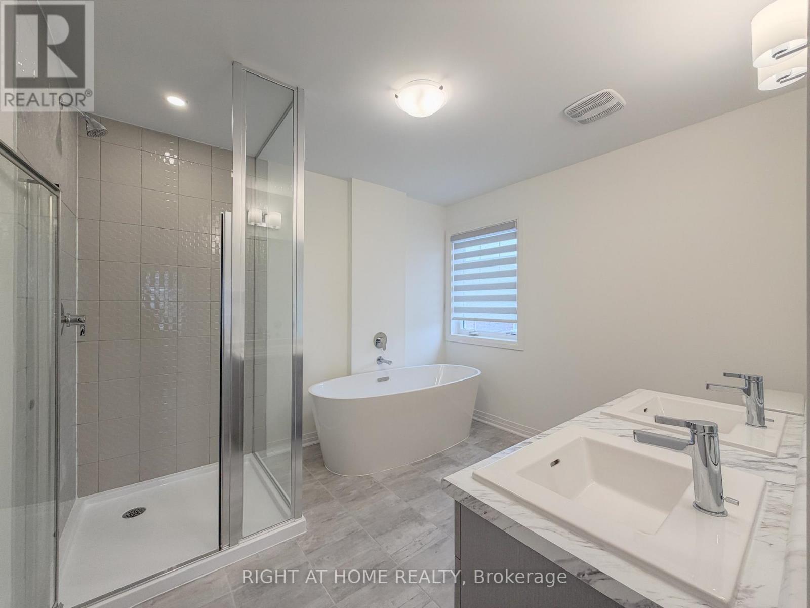 2 Sagewood Avenue, Barrie, Ontario  L9J 0L1 - Photo 28 - S12969674