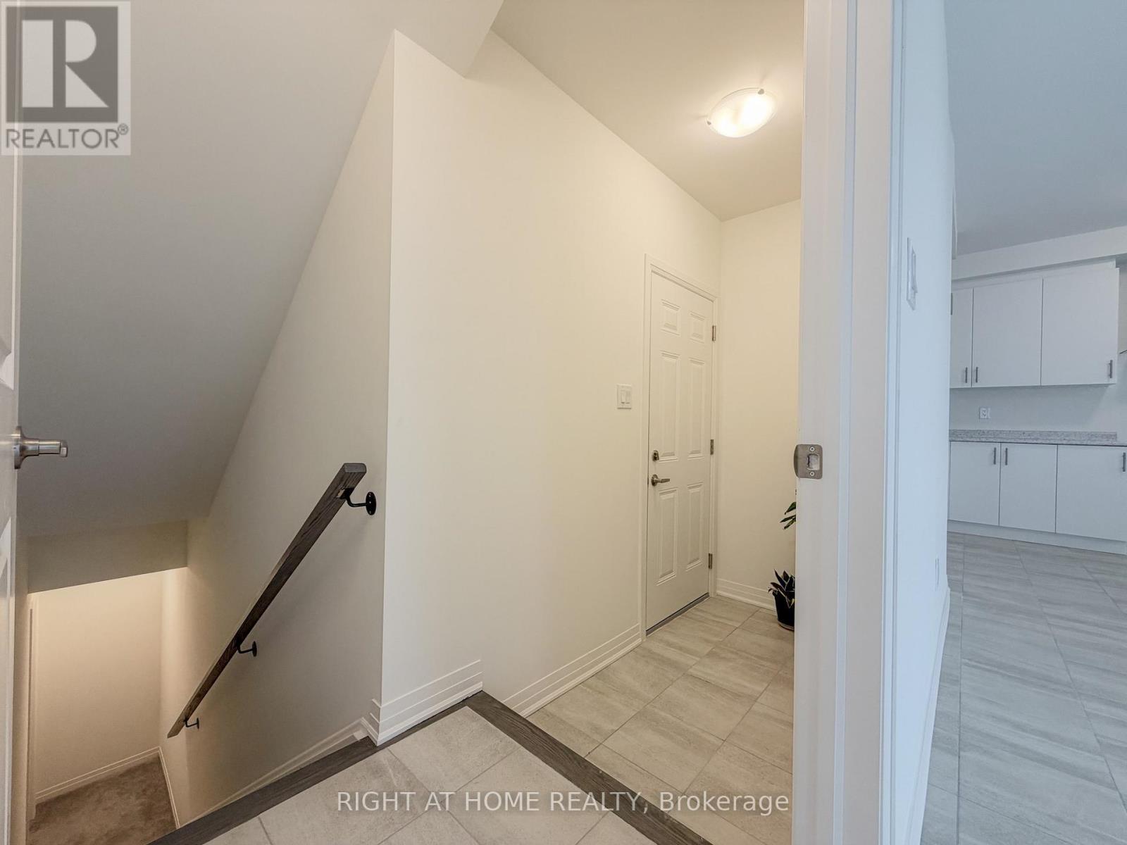 2 Sagewood Avenue, Barrie, Ontario  L9J 0L1 - Photo 41 - S12969674