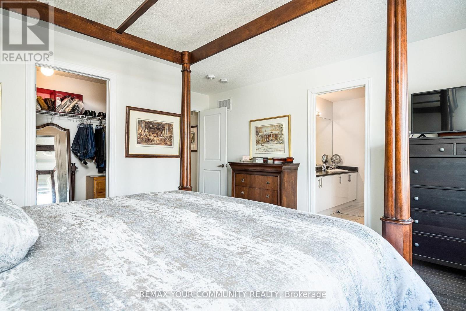 153 Terry Fox Drive, Barrie, Ontario  L9S 2Z8 - Photo 33 - S12969730