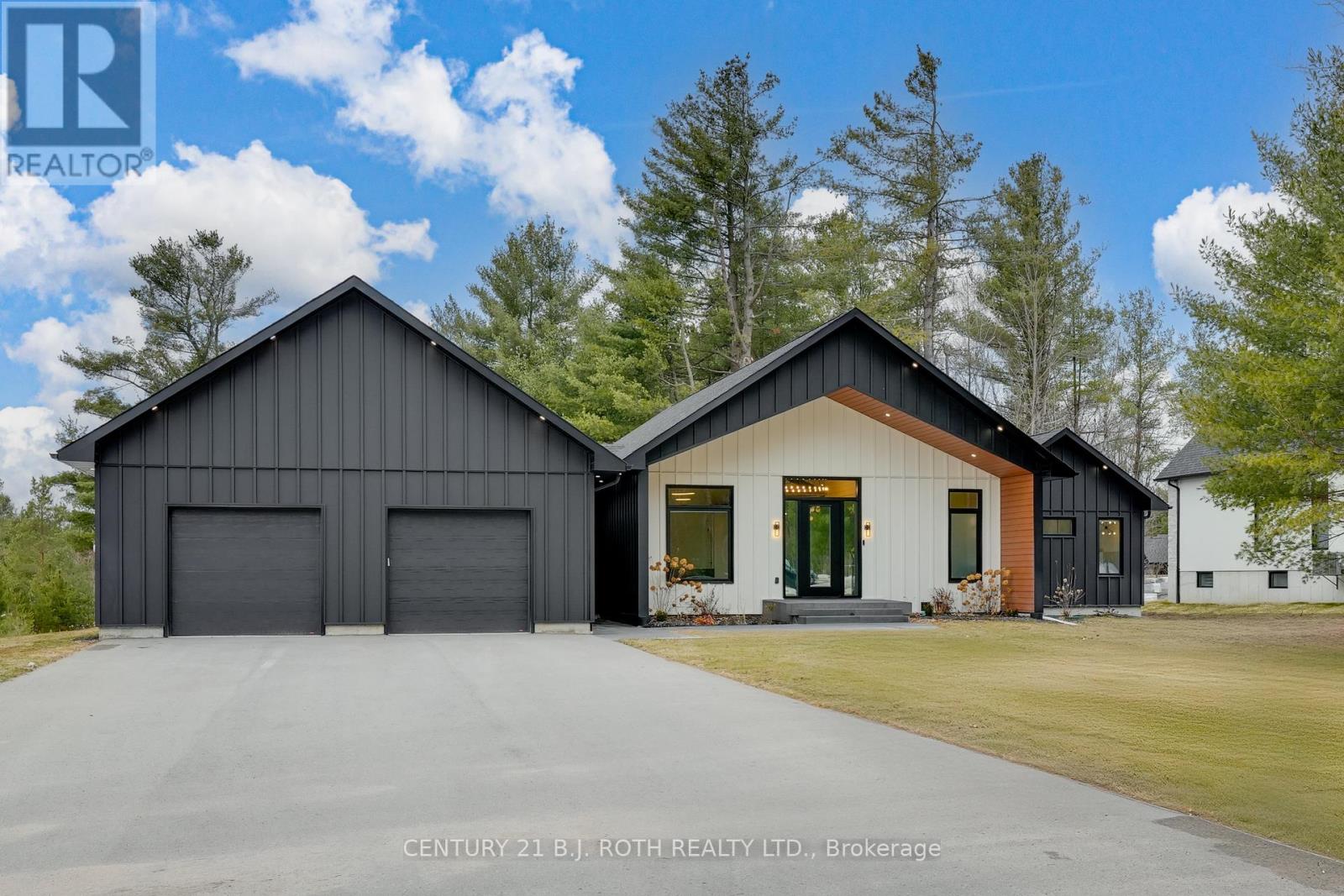 31 MARNI LANE, Springwater, Ontario