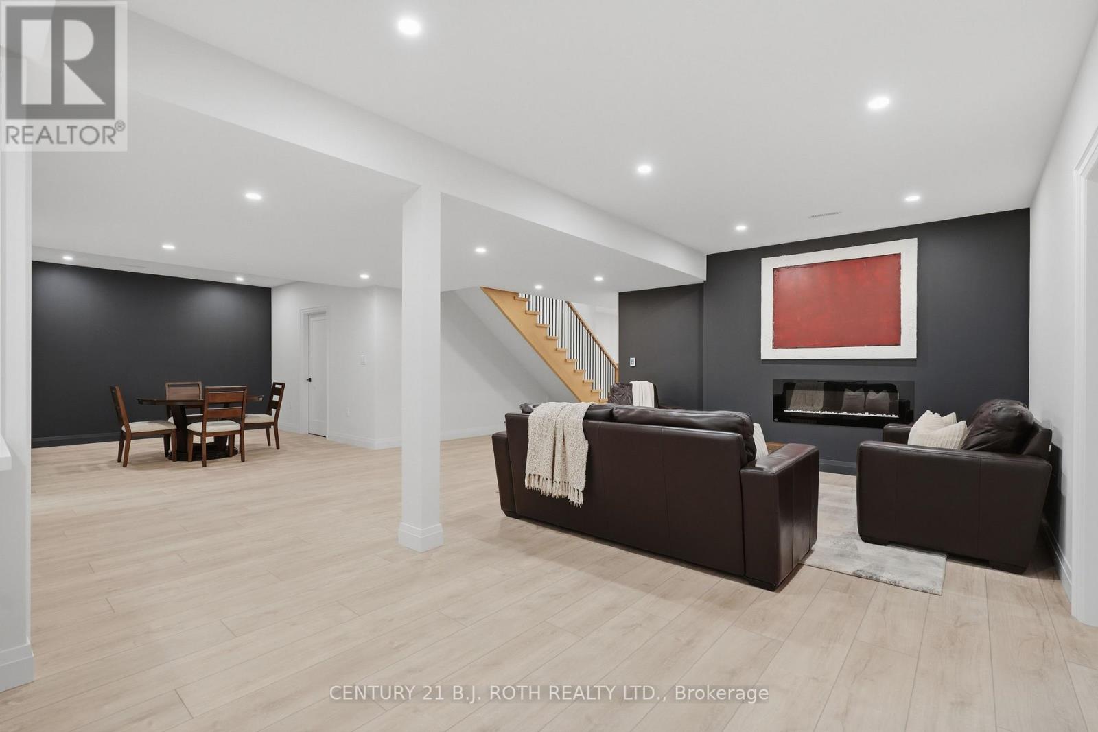 31 Marni Lane, Springwater, Ontario  L0L 2K0 - Photo 36 - S12969846