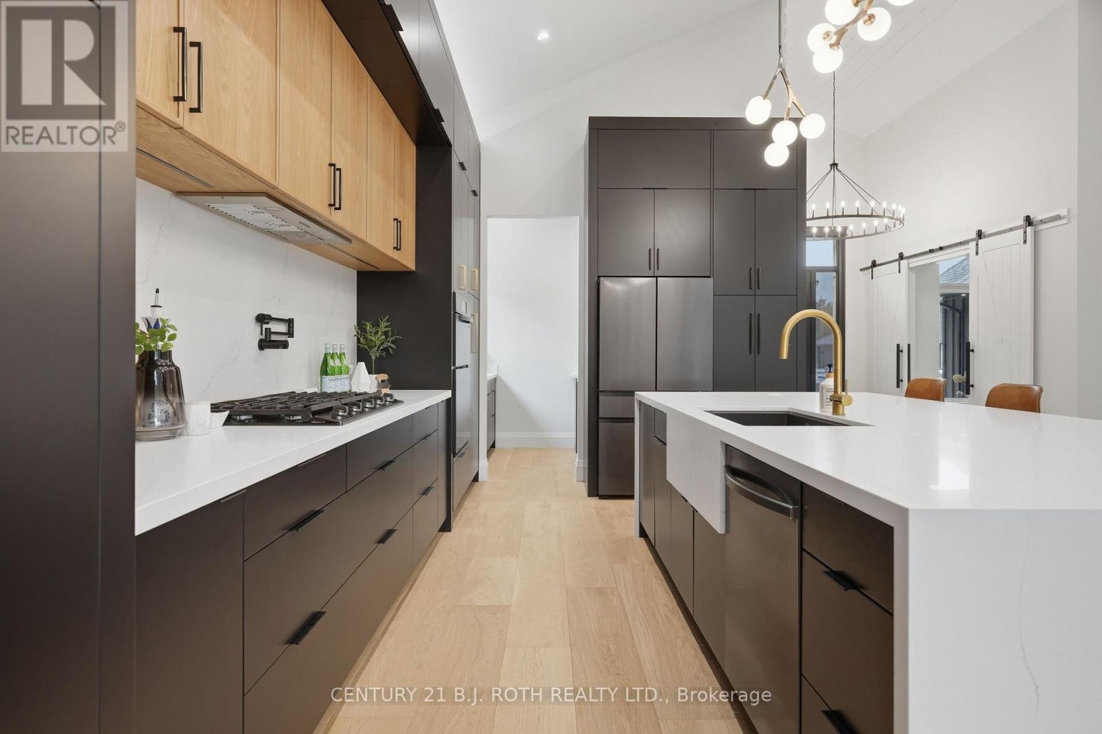 31 Marni Lane, Springwater, Ontario  L0L 2K0 - Photo 9 - S12969846