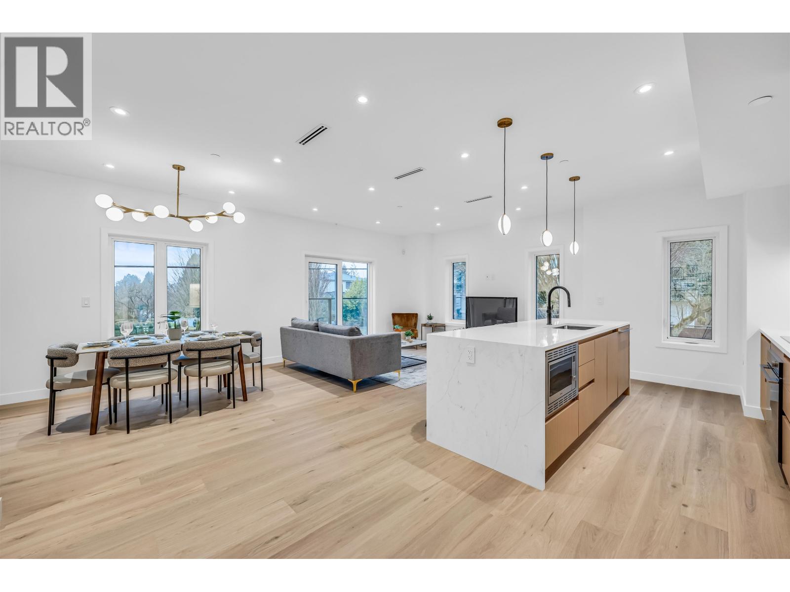 1016 W 52nd Avenue, Vancouver, British Columbia  V6P 1H5 - Photo 12 - R3108169