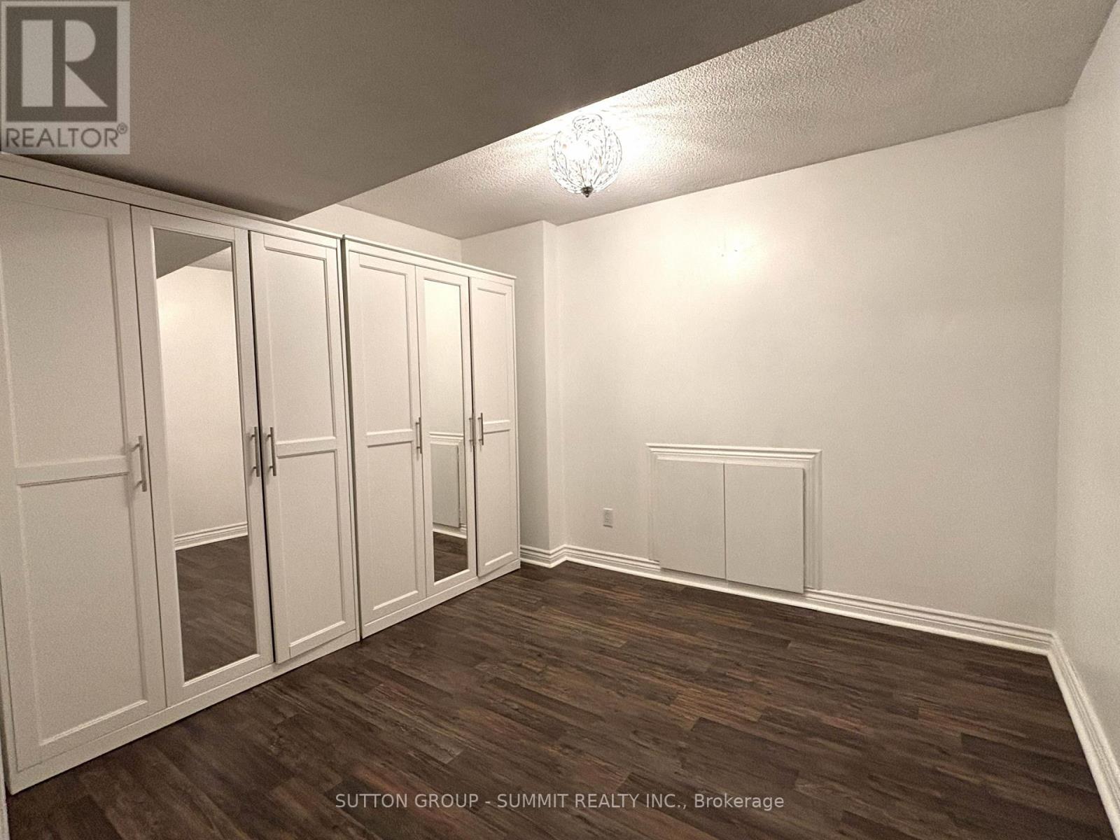 1100 Feeley Court, Mississauga, Ontario  L5J 4S5 - Photo 17 - W12896912