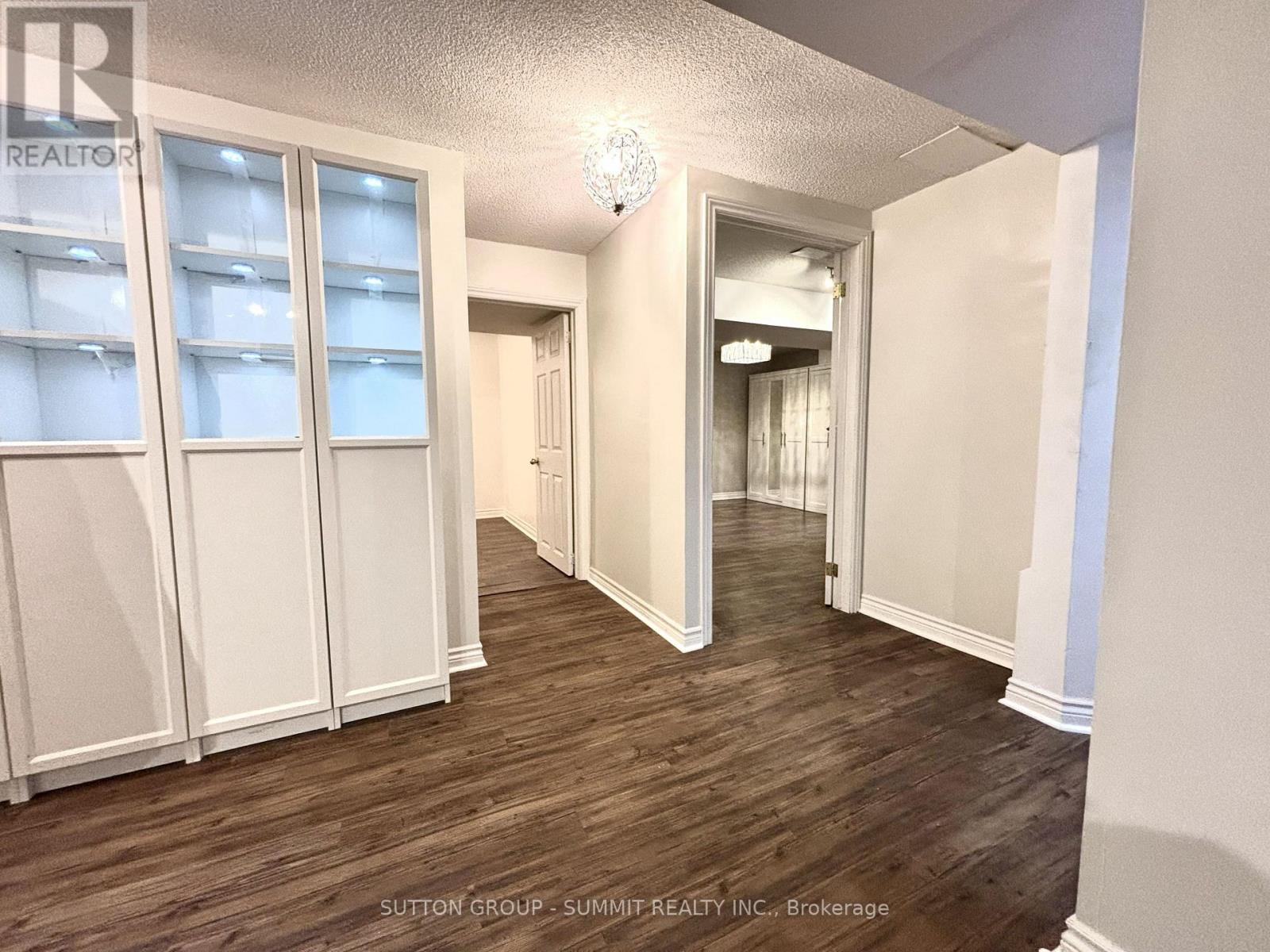 1100 Feeley Court, Mississauga, Ontario  L5J 4S5 - Photo 19 - W12896912