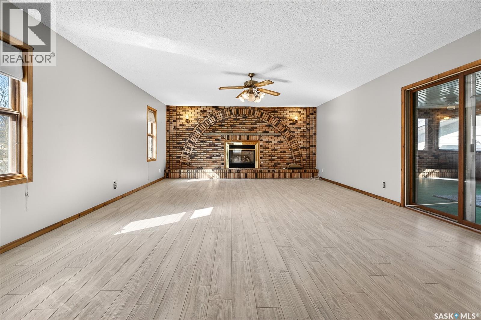 1208 Athabasca Street W, Moose Jaw, Saskatchewan  S6H 6C6 - Photo 13 - SK032233