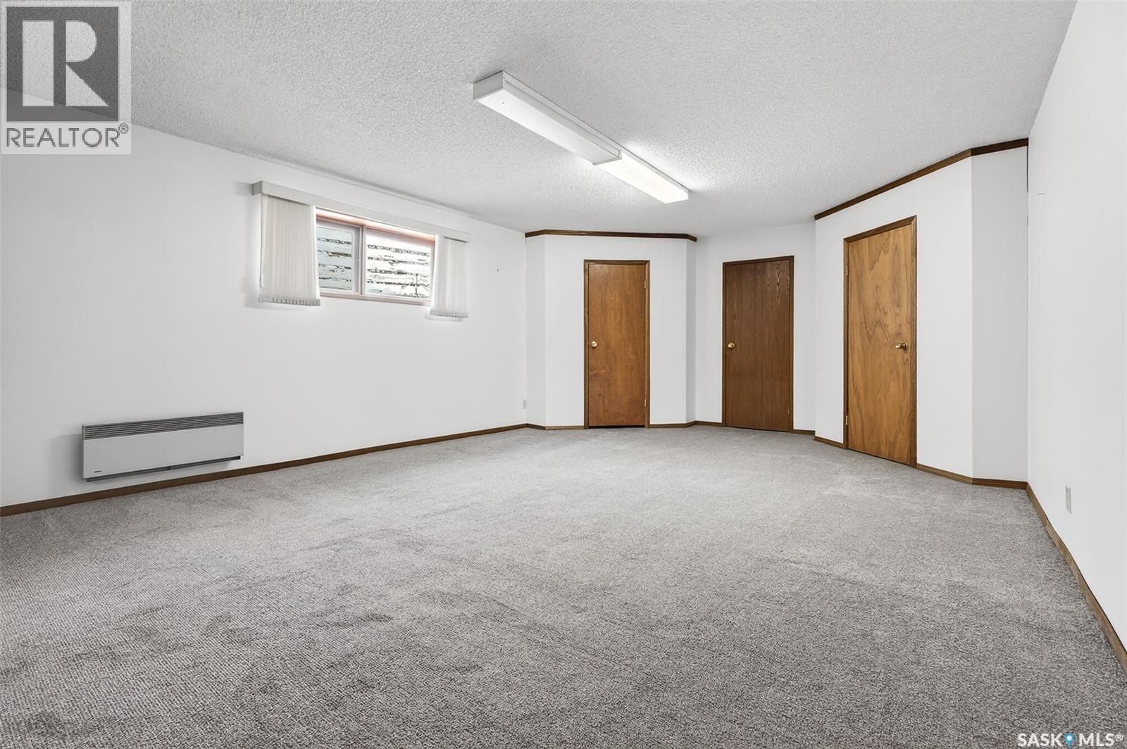 1208 Athabasca Street W, Moose Jaw, Saskatchewan  S6H 6C6 - Photo 41 - SK032233