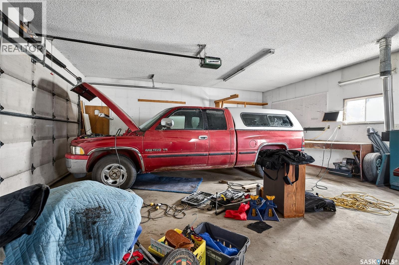 1208 Athabasca Street W, Moose Jaw, Saskatchewan  S6H 6C6 - Photo 52 - SK032233