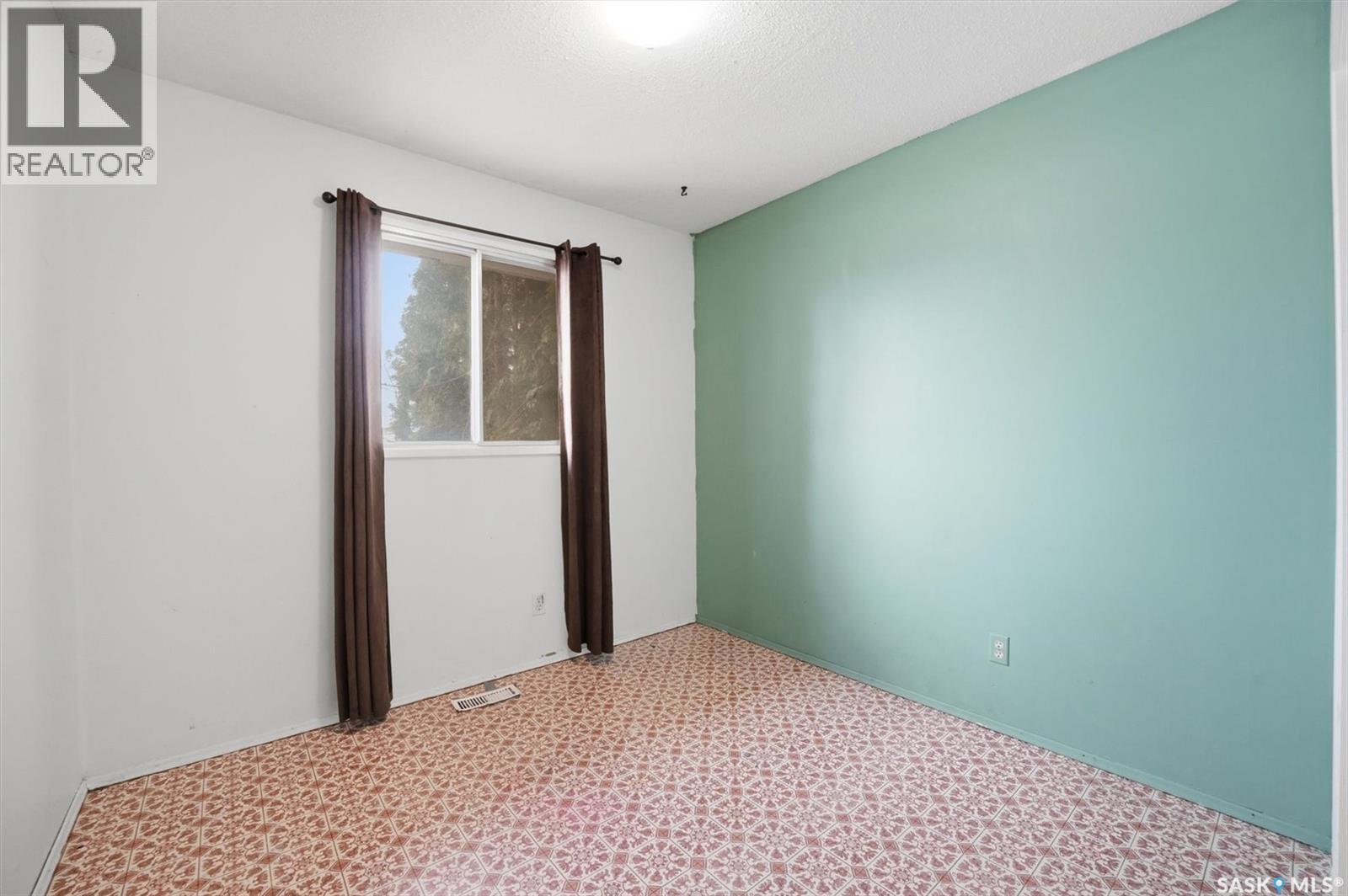 554 Fisher Crescent, Saskatoon, Saskatchewan  S7L 5E5 - Photo 17 - SK032224