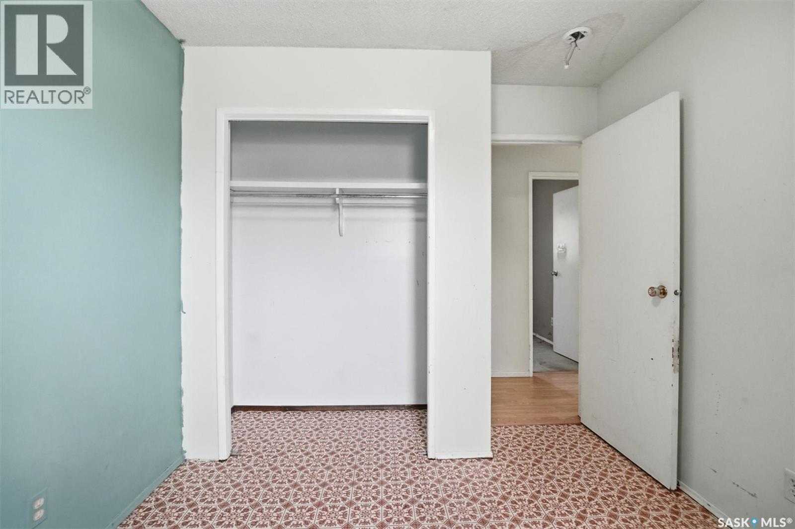 554 Fisher Crescent, Saskatoon, Saskatchewan  S7L 5E5 - Photo 18 - SK032224