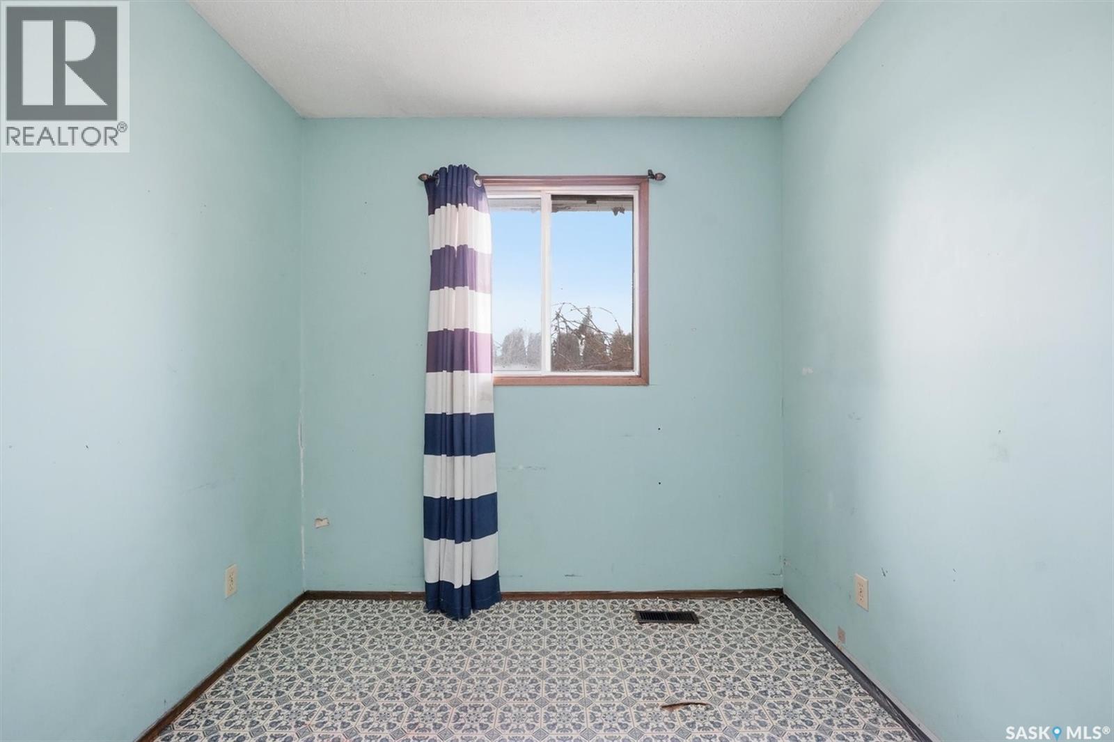 554 Fisher Crescent, Saskatoon, Saskatchewan  S7L 5E5 - Photo 21 - SK032224