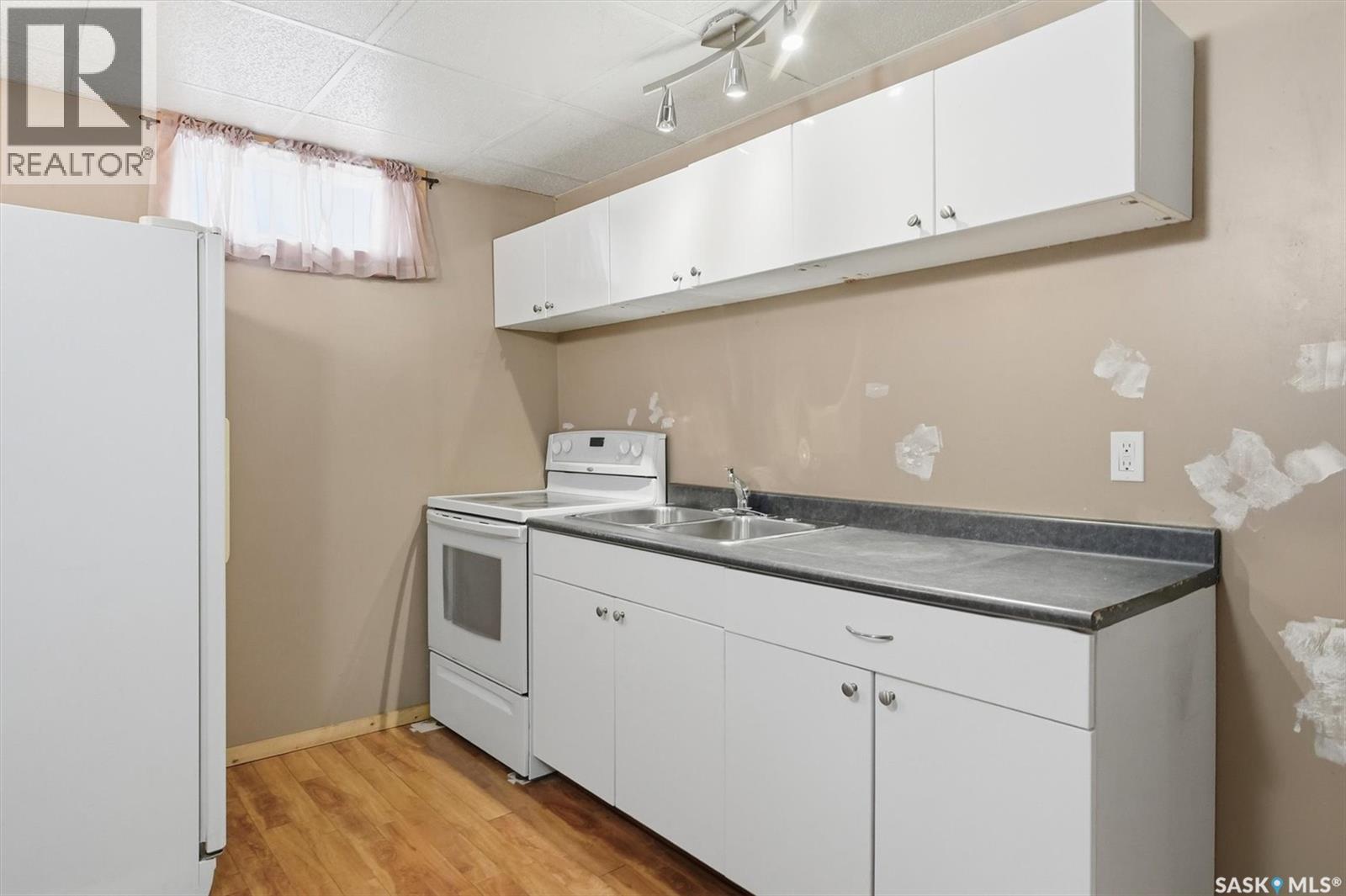 554 Fisher Crescent, Saskatoon, Saskatchewan  S7L 5E5 - Photo 23 - SK032224