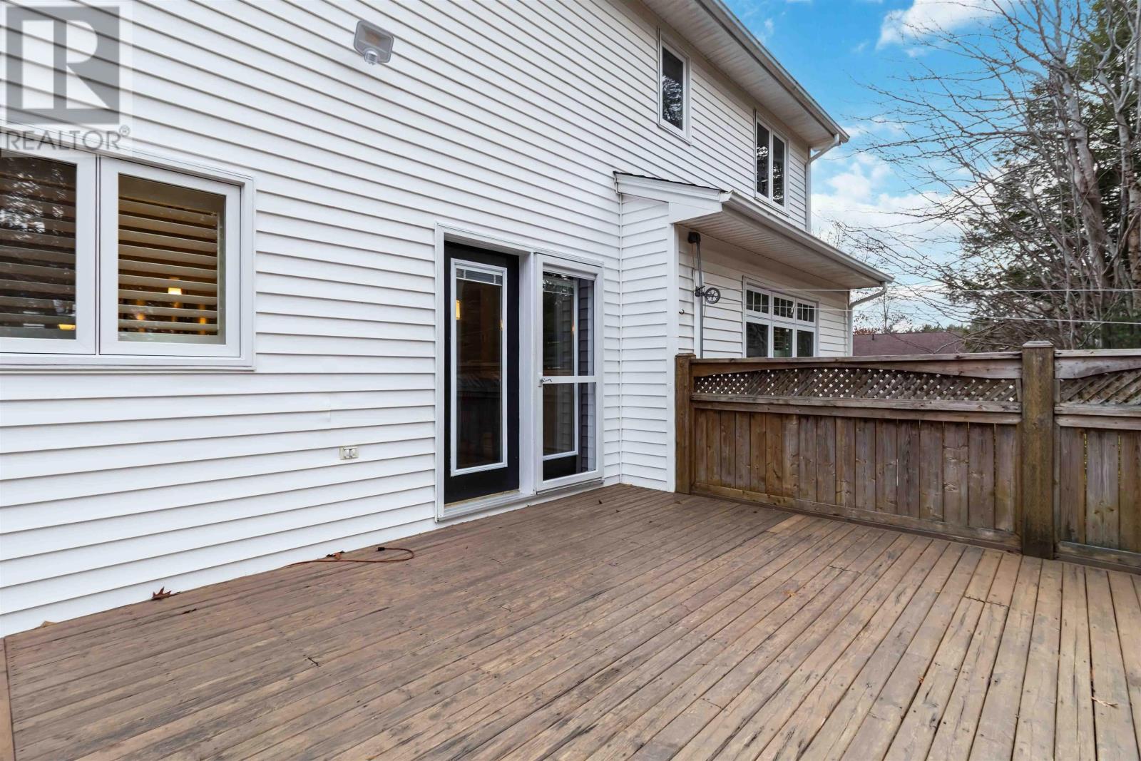 15 Stoneridge Court, Bridgewater, Nova Scotia  B4V 3T9 - Photo 34 - 202600234