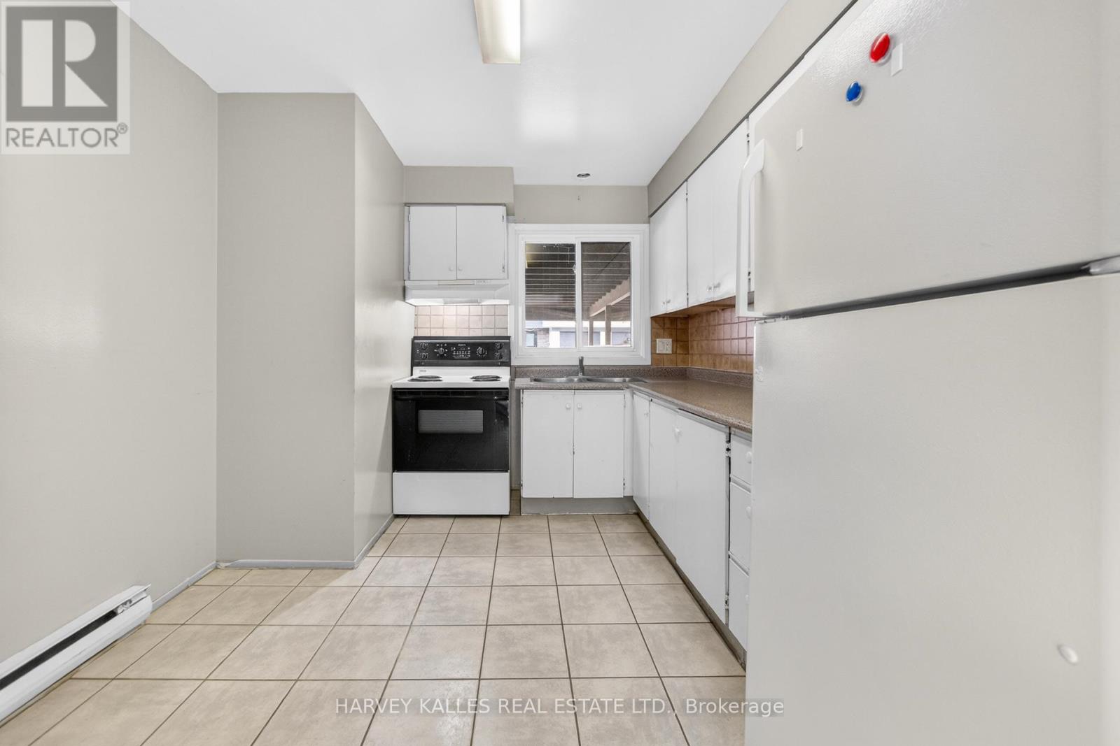 56 - 135 Chalmers Street S, Cambridge, Ontario  N1R 6M2 - Photo 12 - X12964978