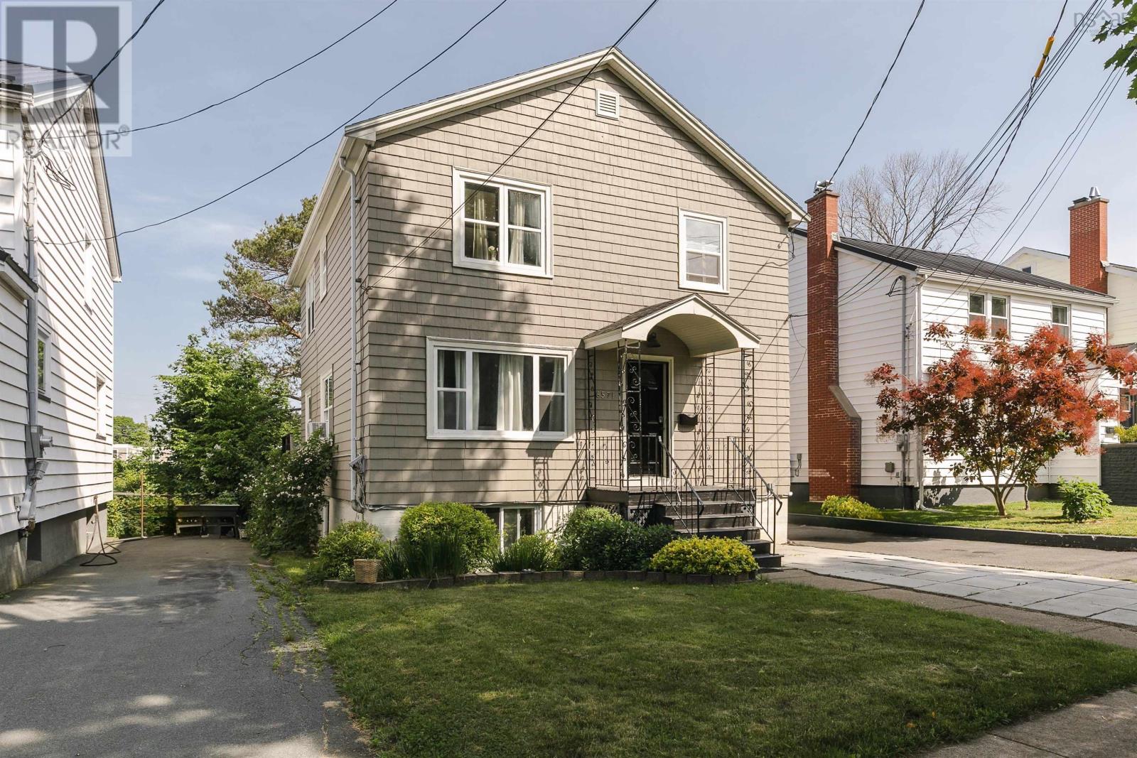 6571 Young Street, Halifax Peninsula, Nova Scotia  B3L 2A5 - Photo 3 - 202602834