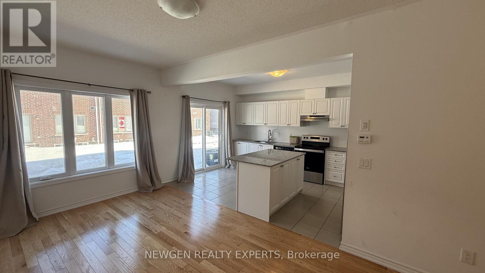 33 MACKENZIE STREET, Southgate, Ontario