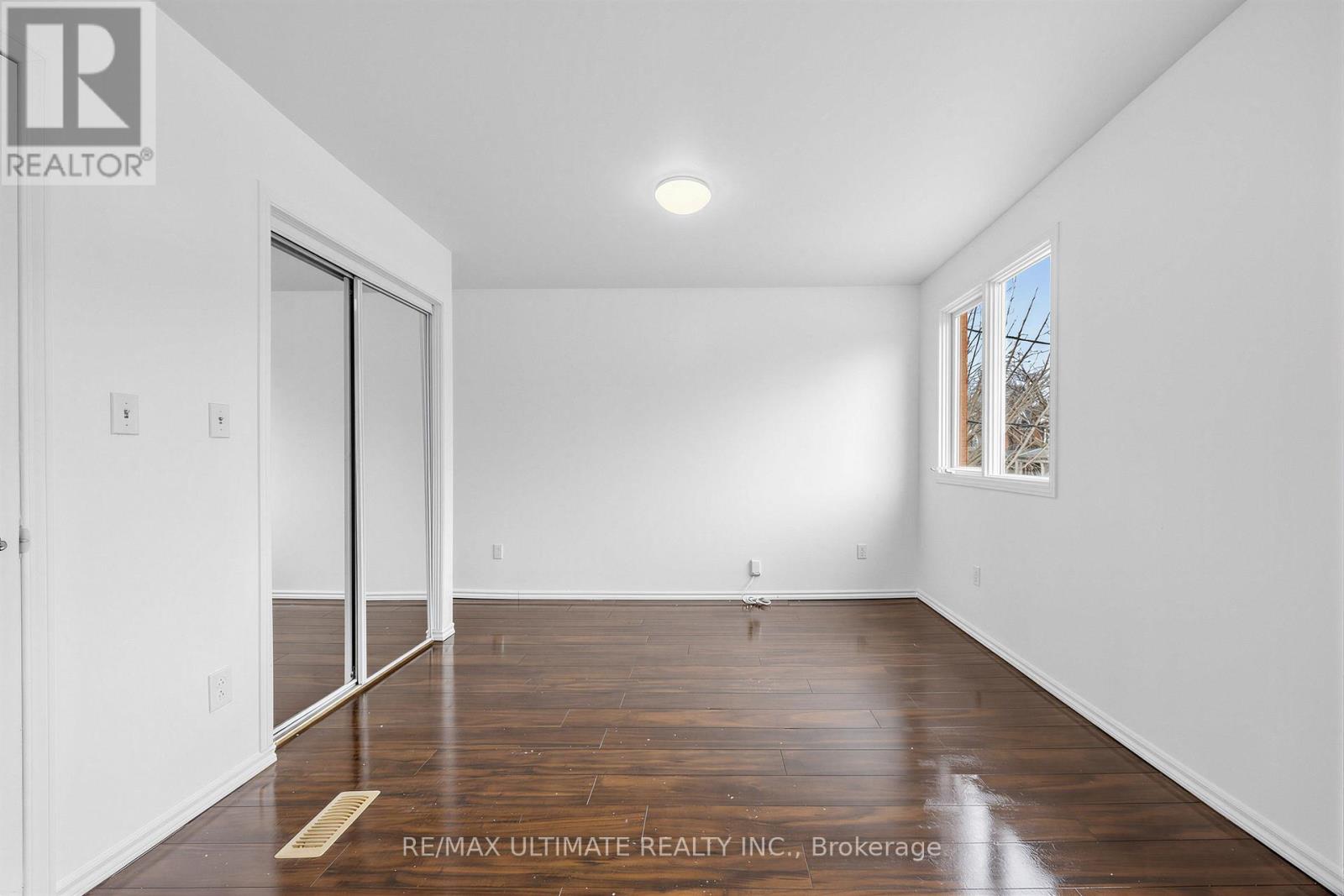 57 Shanly Street, Toronto, Ontario  M6H 1S4 - Photo 16 - W12969504