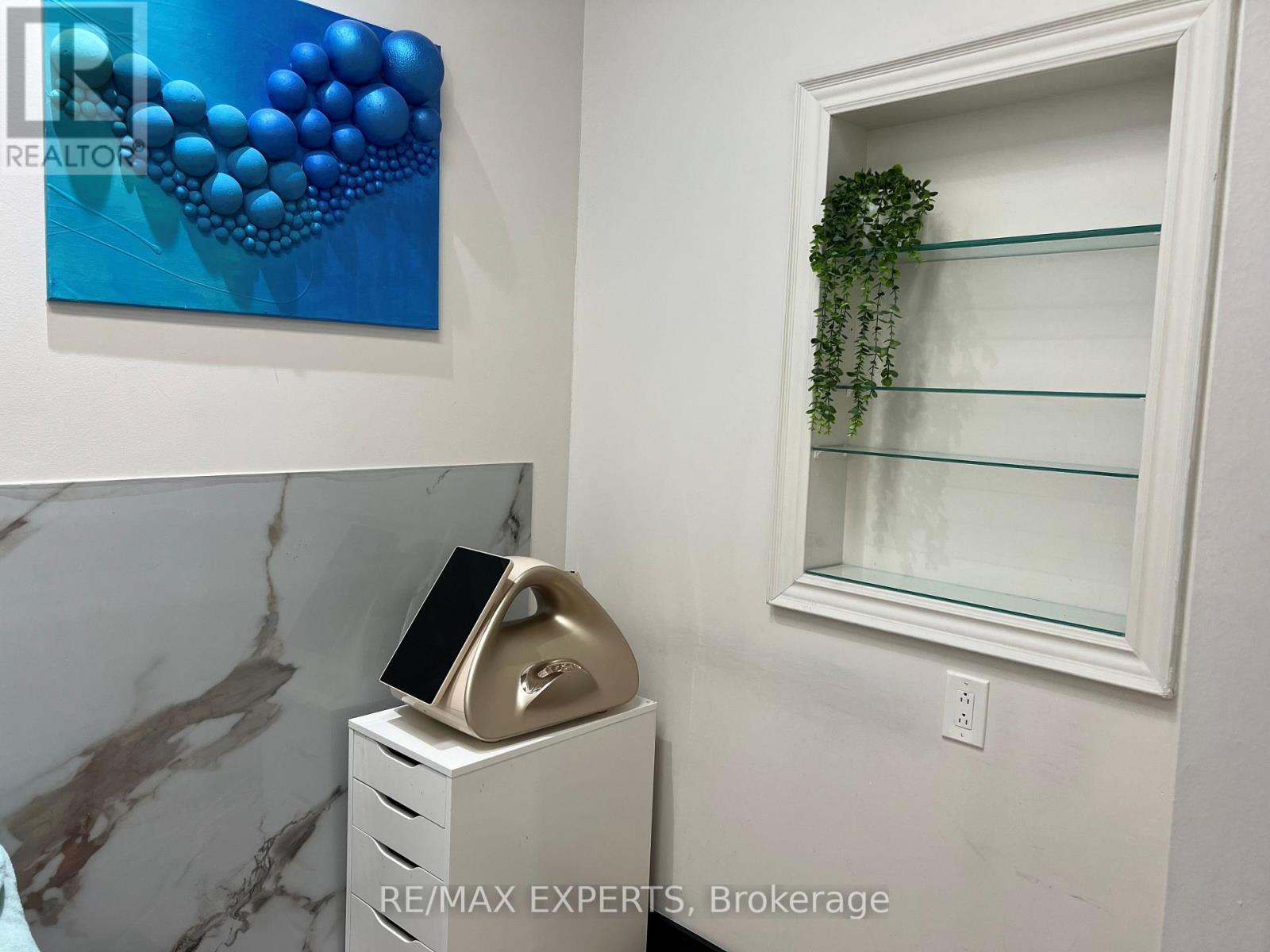 B14 - 2181 Steeles Avenue W, Toronto, Ontario  M3J 3N2 - Photo 12 - W12969528