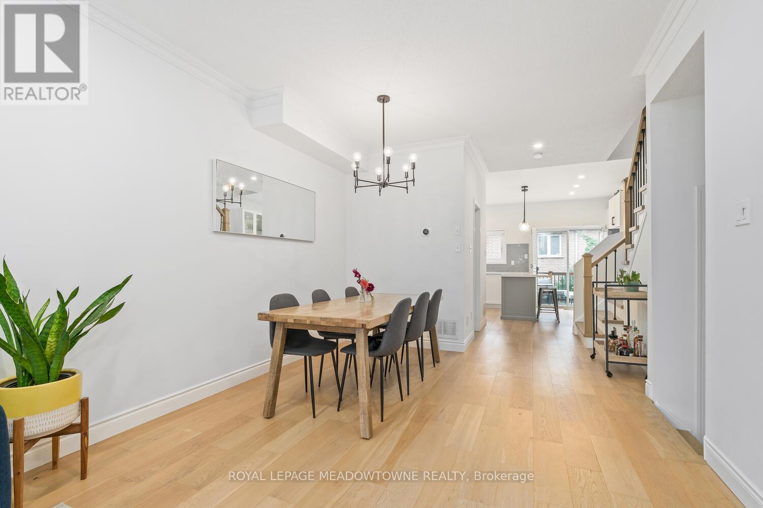 139 Harbourview Crescent, Toronto (Mimico), Ontario  M8V 4A8 - Photo 10 - W12969556