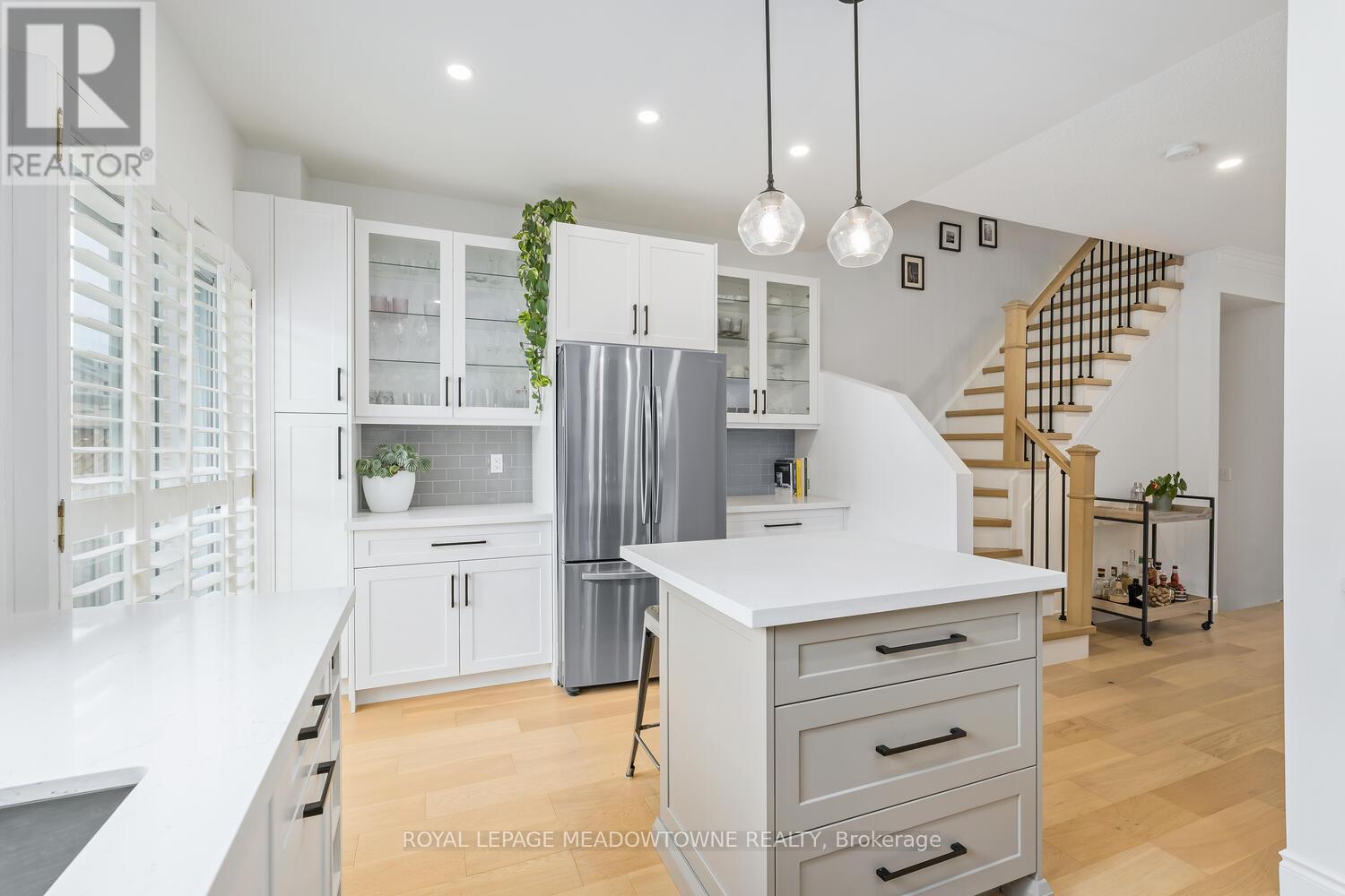 139 Harbourview Crescent, Toronto (Mimico), Ontario  M8V 4A8 - Photo 17 - W12969556