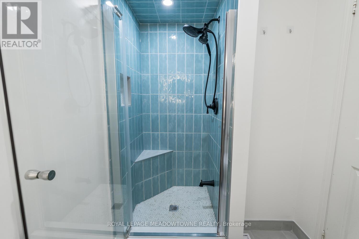 139 Harbourview Crescent, Toronto (Mimico), Ontario  M8V 4A8 - Photo 26 - W12969556