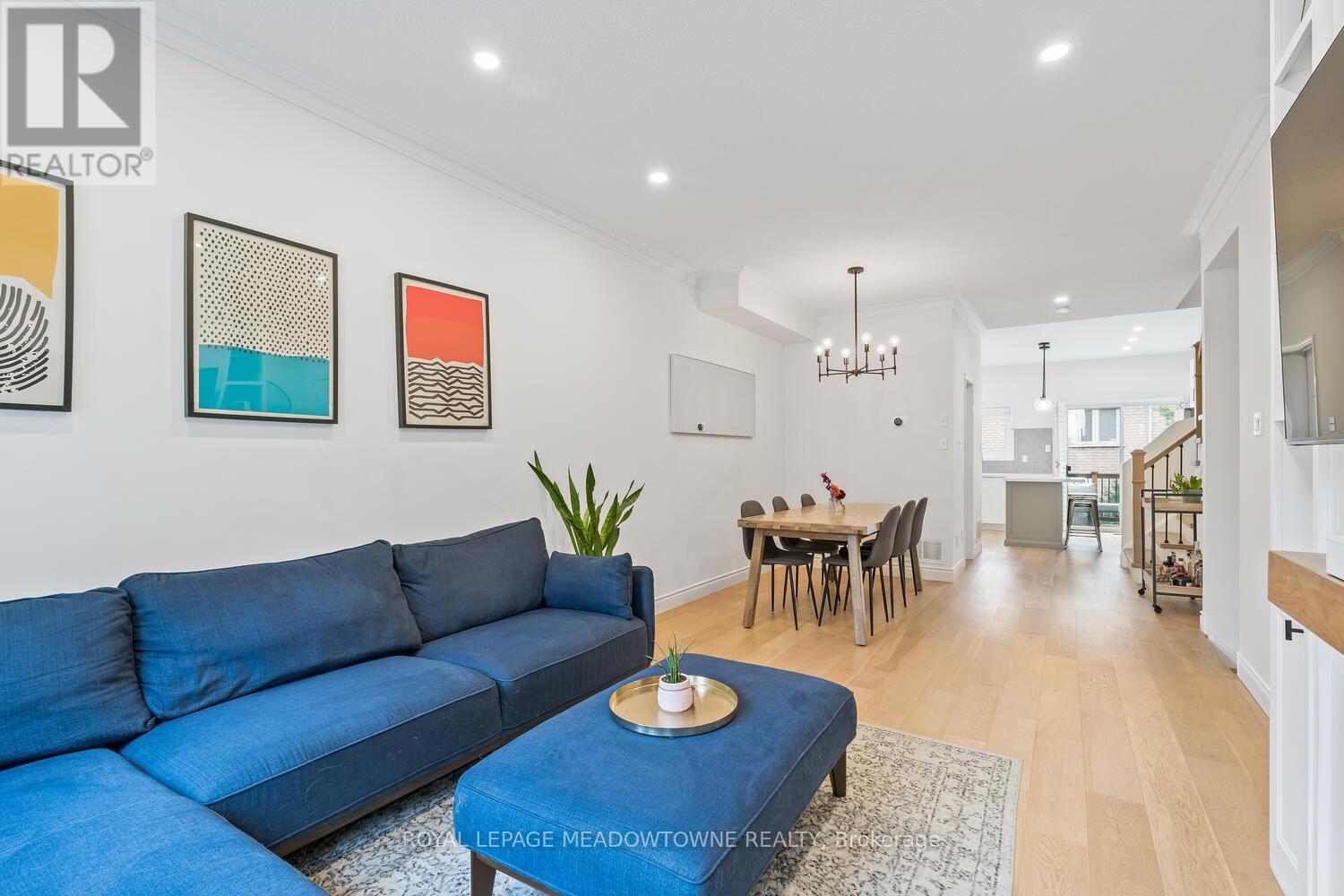 139 Harbourview Crescent, Toronto (Mimico), Ontario  M8V 4A8 - Photo 9 - W12969556