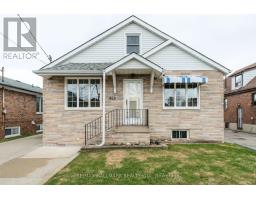 945 GLENCAIRN AVENUE, Toronto, Ontario