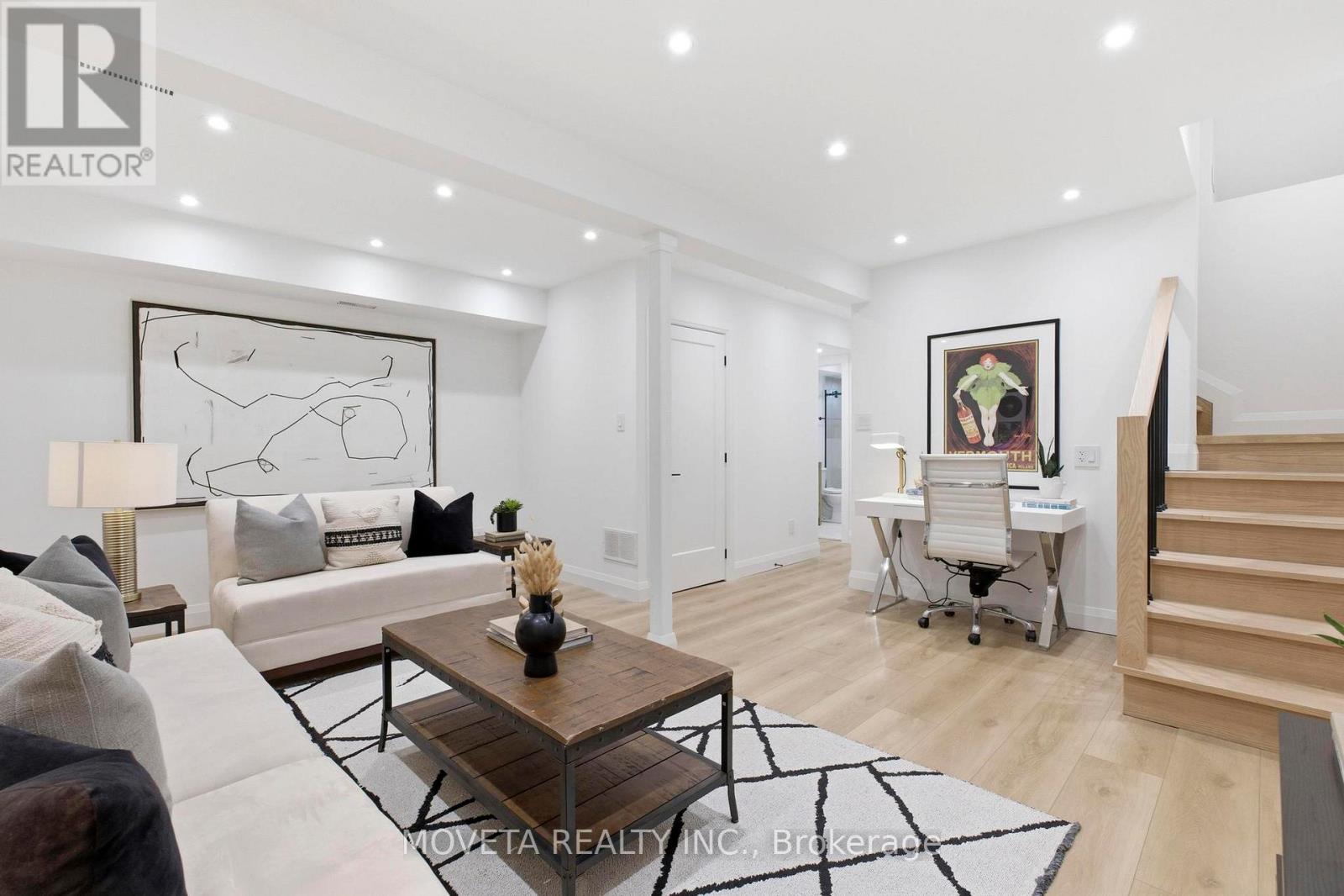 4 Mahoney Avenue, Toronto, Ontario  M6M 2H4 - Photo 35 - W12969586