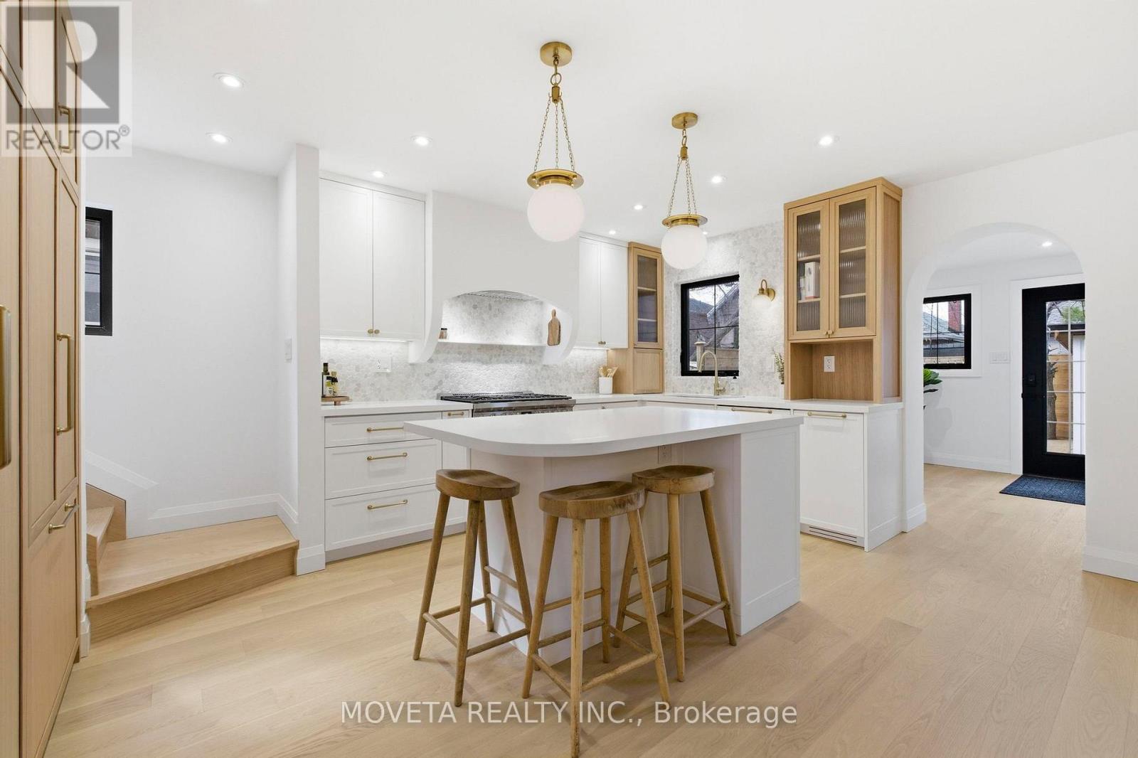 4 Mahoney Avenue, Toronto, Ontario  M6M 2H4 - Photo 4 - W12969586