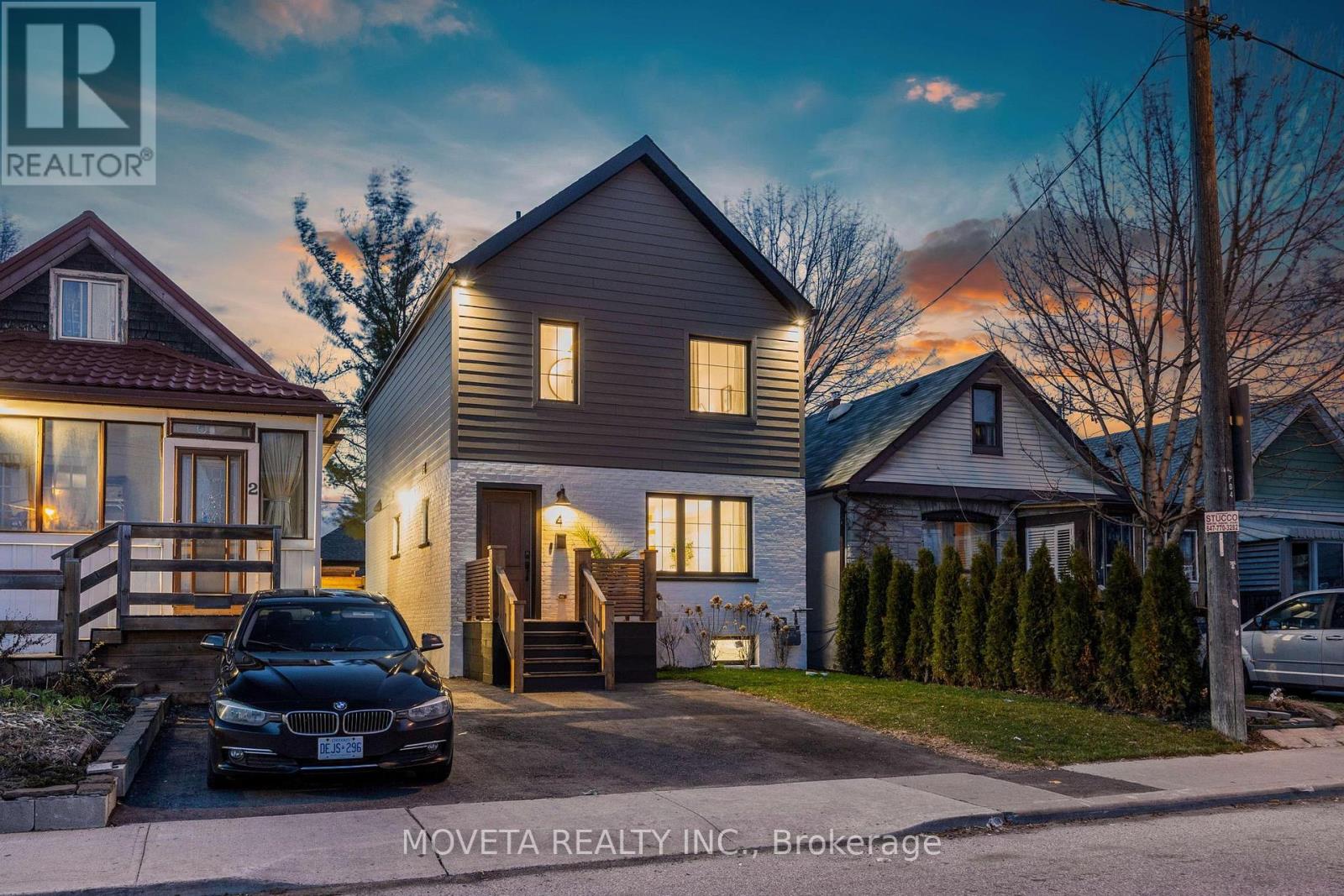 4 Mahoney Avenue, Toronto, Ontario  M6M 2H4 - Photo 49 - W12969586