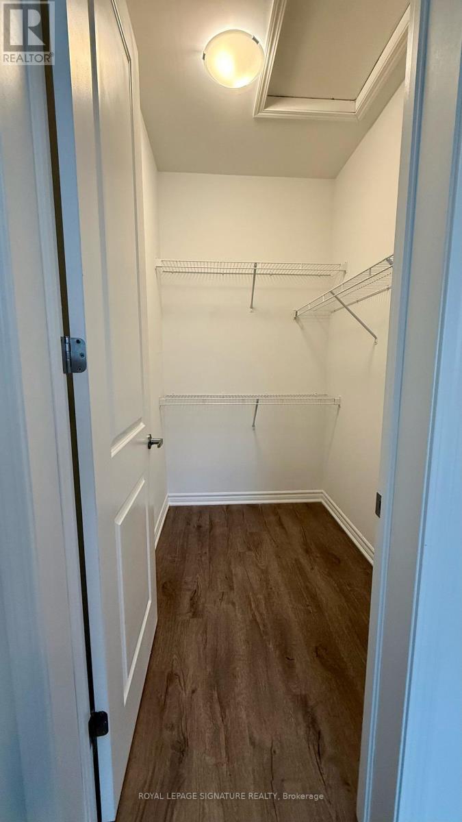 1704 Dance Court, Milton, Ontario  L9E 2A3 - Photo 18 - W12969612