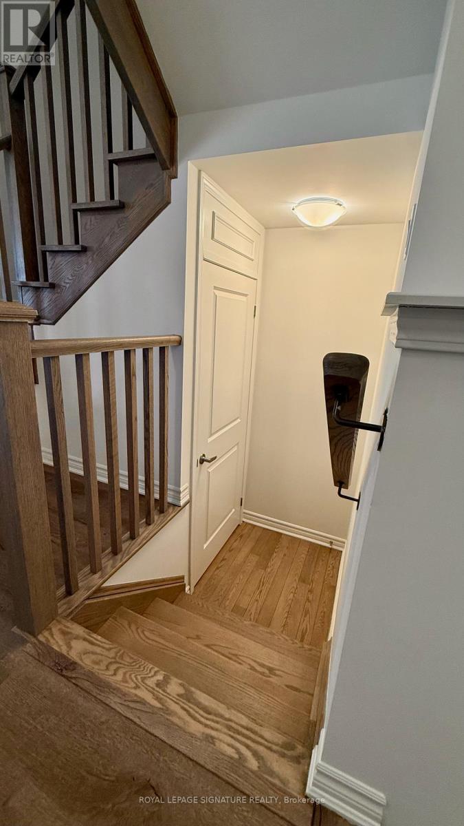 1704 Dance Court, Milton, Ontario  L9E 2A3 - Photo 7 - W12969612