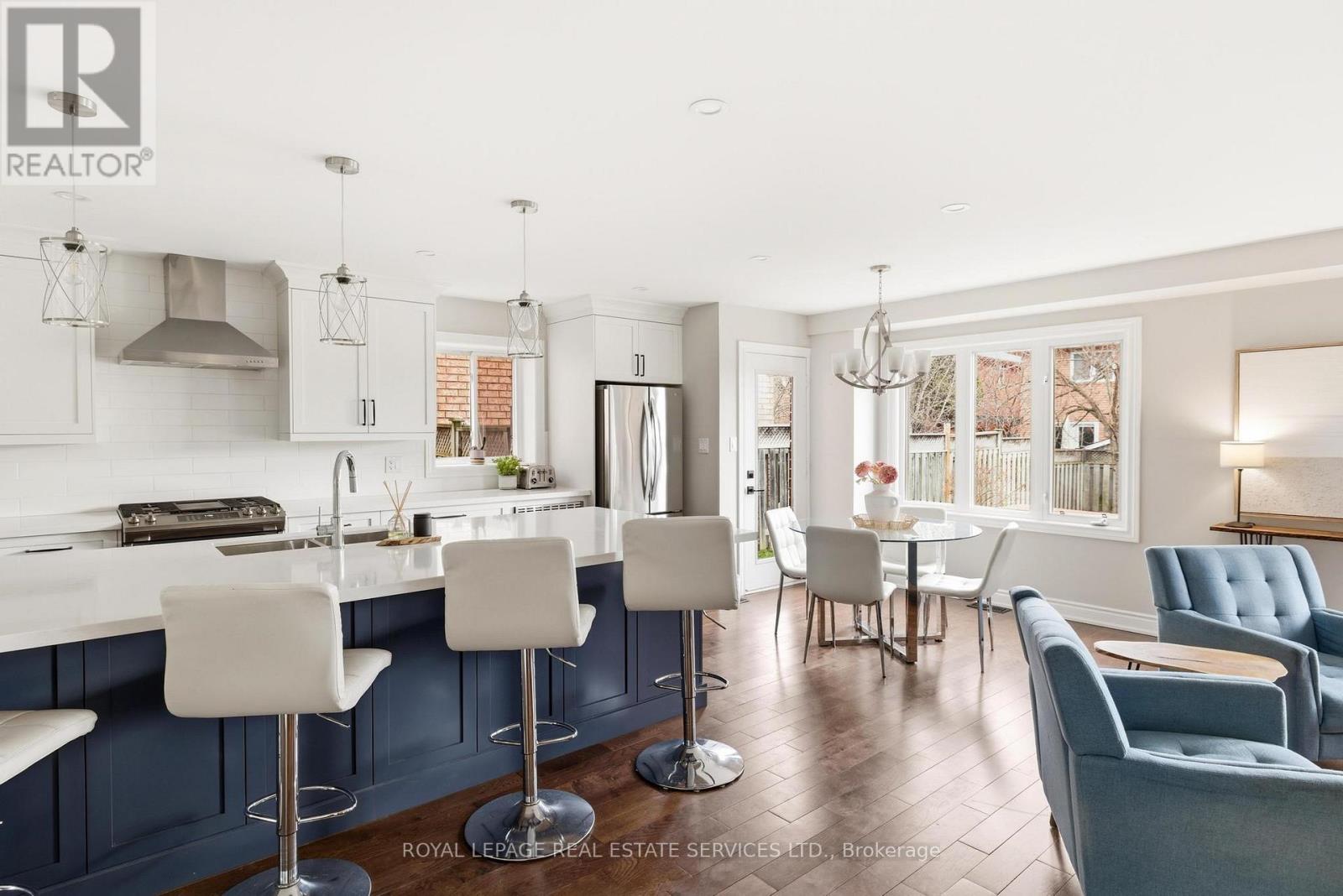 2370 Stillmeadow Road, Oakville, Ontario  L6M 4C8 - Photo 25 - W12969622