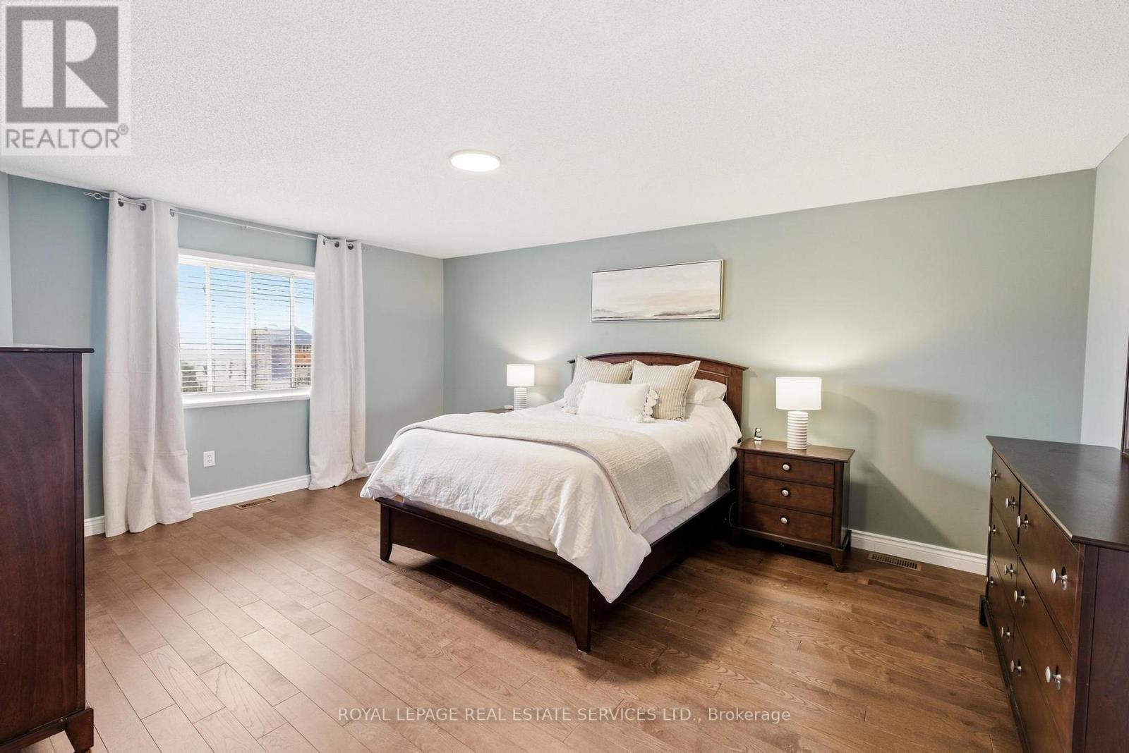 2370 Stillmeadow Road, Oakville, Ontario  L6M 4C8 - Photo 27 - W12969622