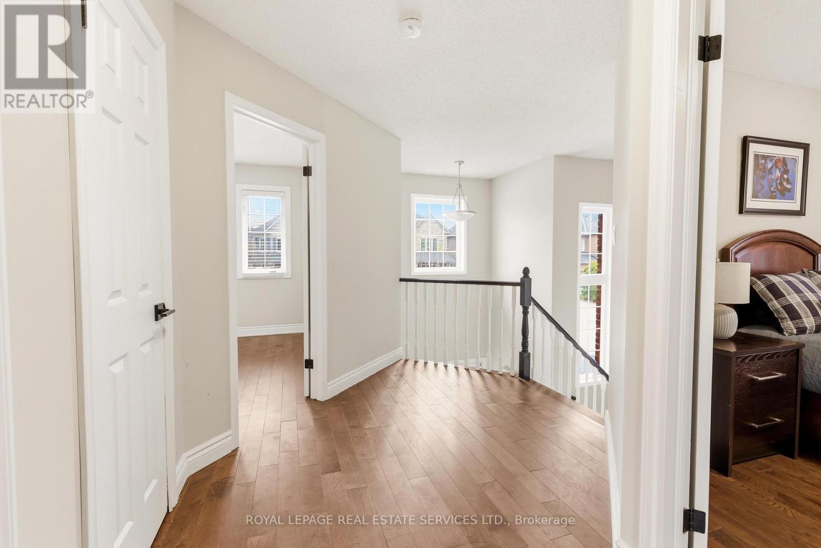 2370 Stillmeadow Road, Oakville, Ontario  L6M 4C8 - Photo 39 - W12969622