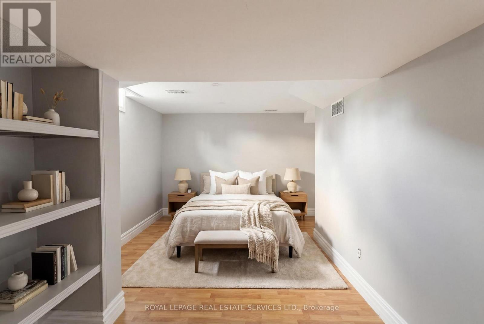 2370 Stillmeadow Road, Oakville, Ontario  L6M 4C8 - Photo 43 - W12969622