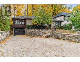 89 HOLYROOD AVENUE, Oakville, Ontario