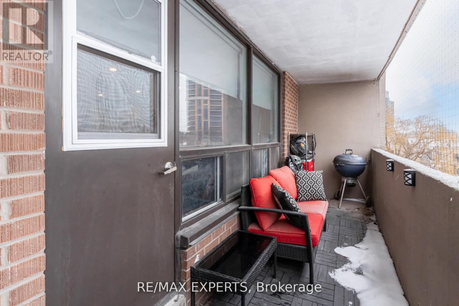 406 - 3390 Weston Road, Toronto, Ontario  M9M 2X3 - Photo 24 - W12969678