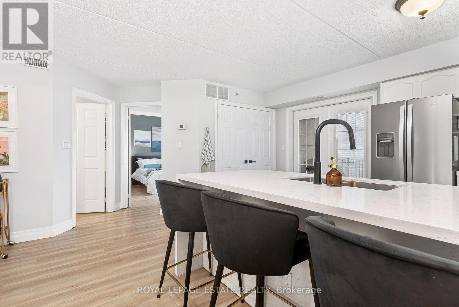 101 - 2035 Appleby Line, Burlington, Ontario  L7L 7G8 - Photo 16 - W12969682