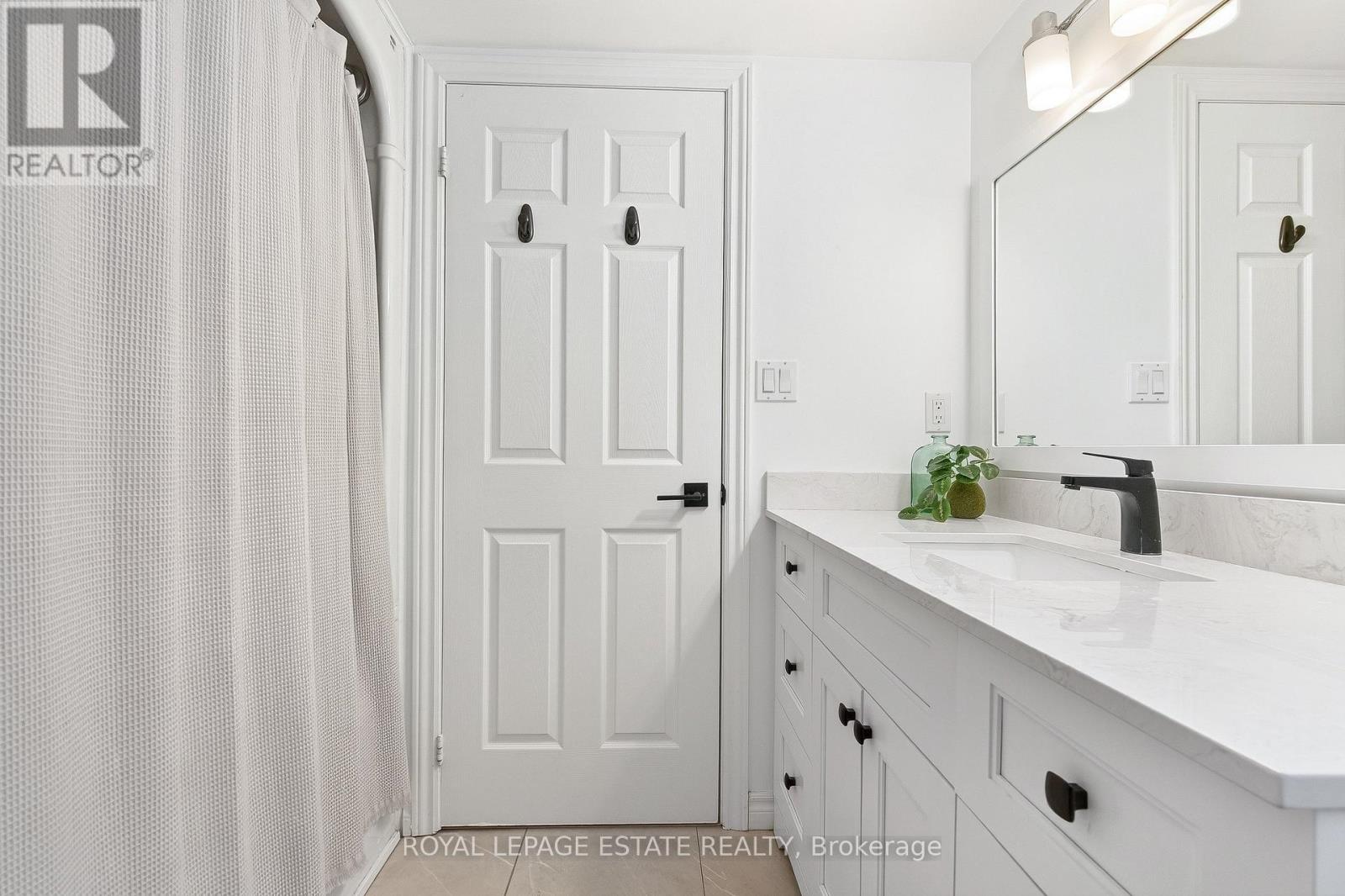 101 - 2035 Appleby Line, Burlington, Ontario  L7L 7G8 - Photo 30 - W12969682