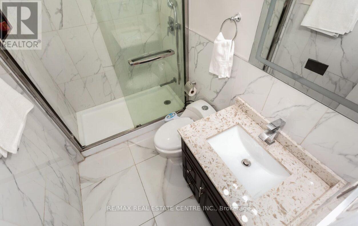 43 Donherb Crescent, Caledon, Ontario  L7C 1E4 - Photo 43 - W12969736