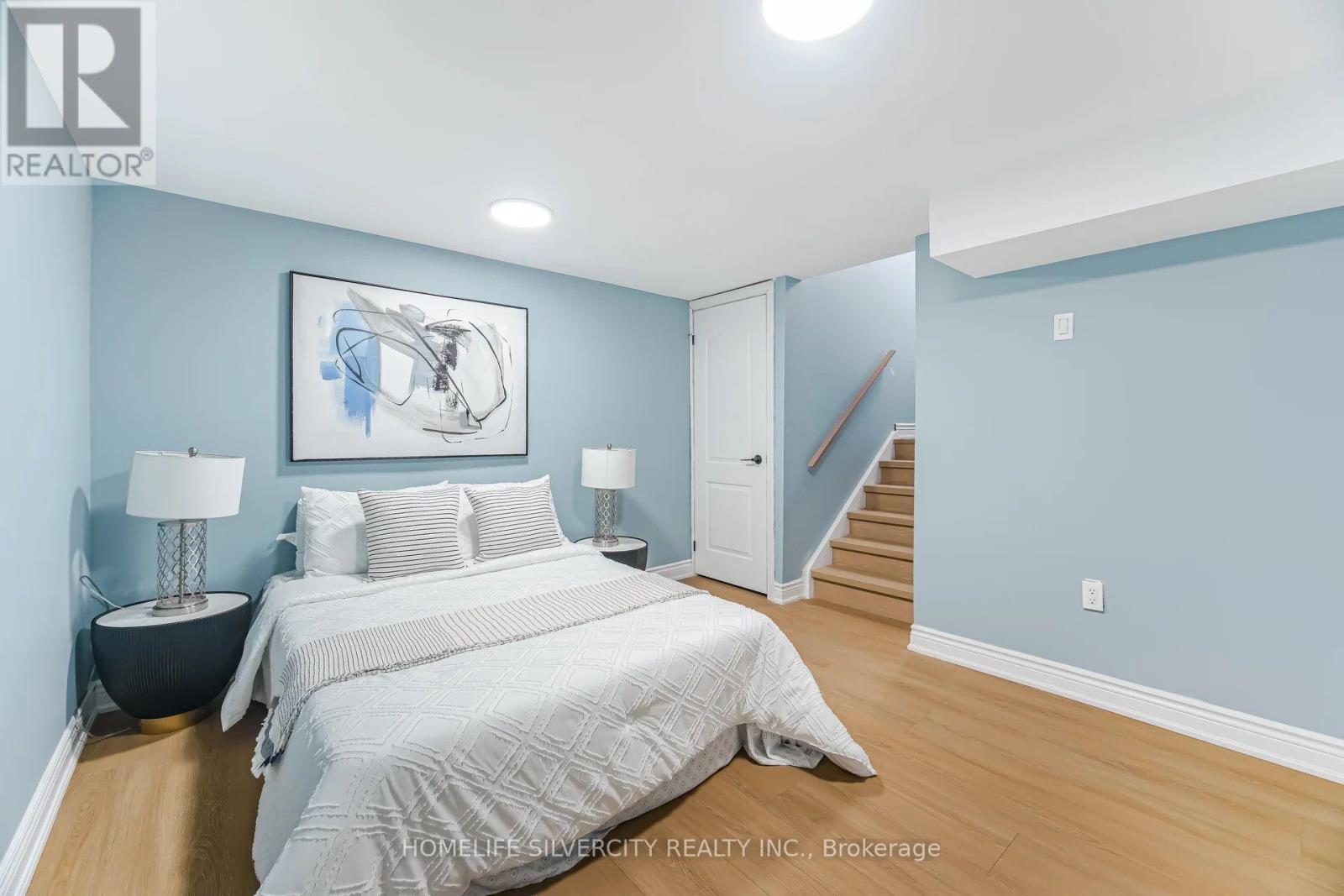 79 Darras Court, Brampton, Ontario  L6T 1W7 - Photo 33 - W12969756