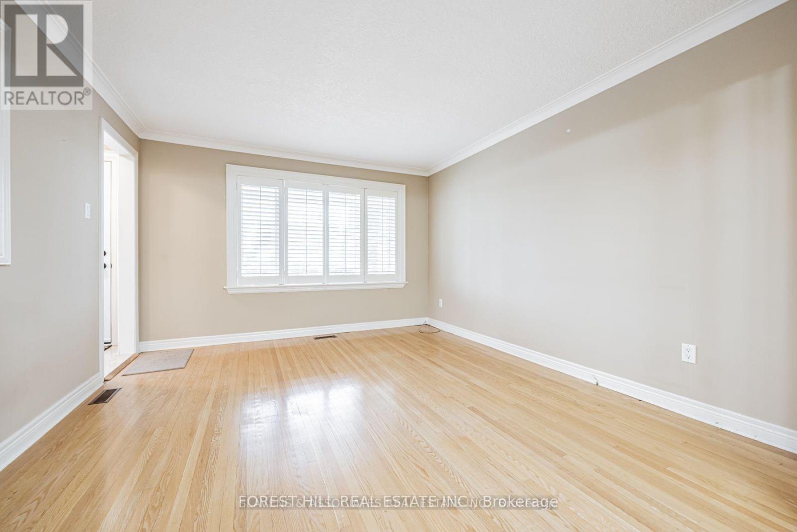 MAIN FLR - 159 SPALDING ROAD Toronto (Downsview-Roding-CFB), ON M3K 1K3