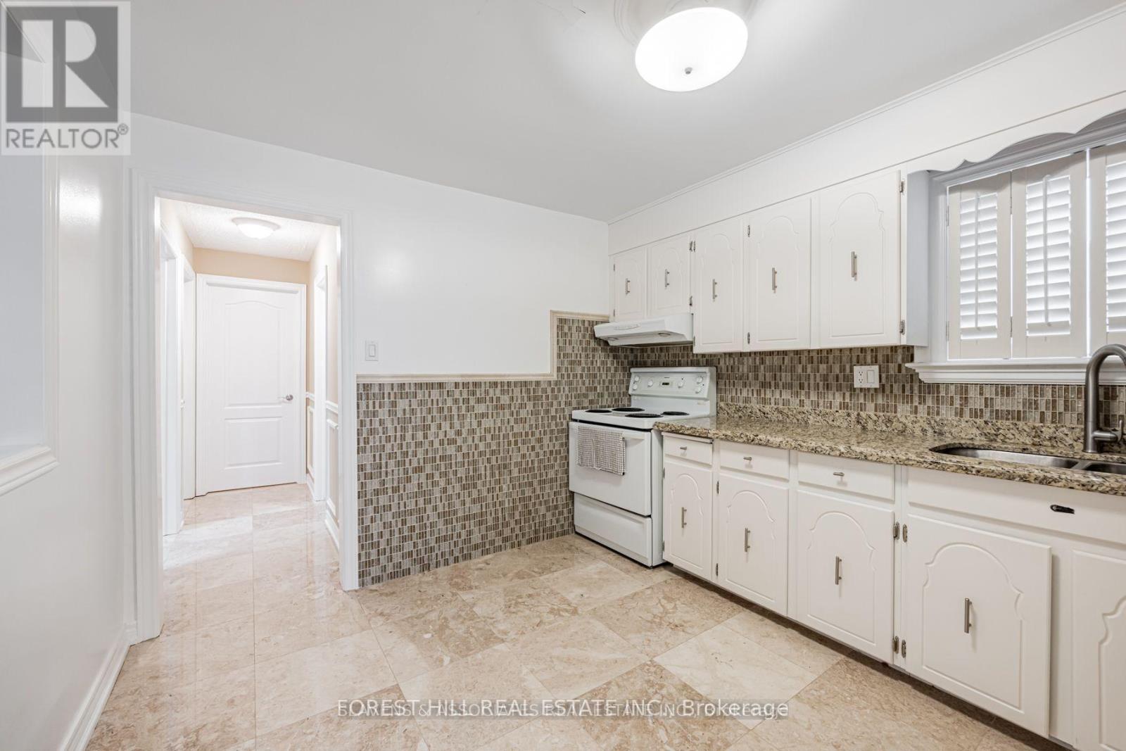 Main Flr - 159 Spalding Road, Toronto, Ontario  M3K 1K3 - Photo 11 - W12969800