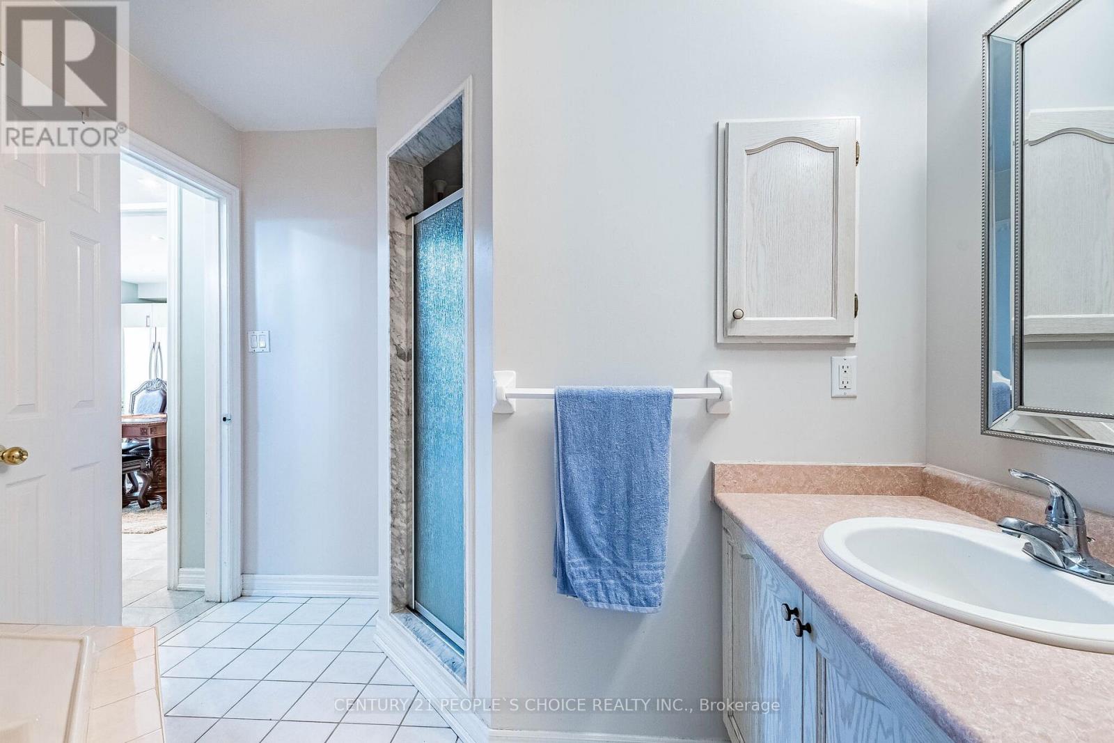 60 Red Maple Drive, Brampton, Ontario  L6X 4M1 - Photo 21 - W12969810