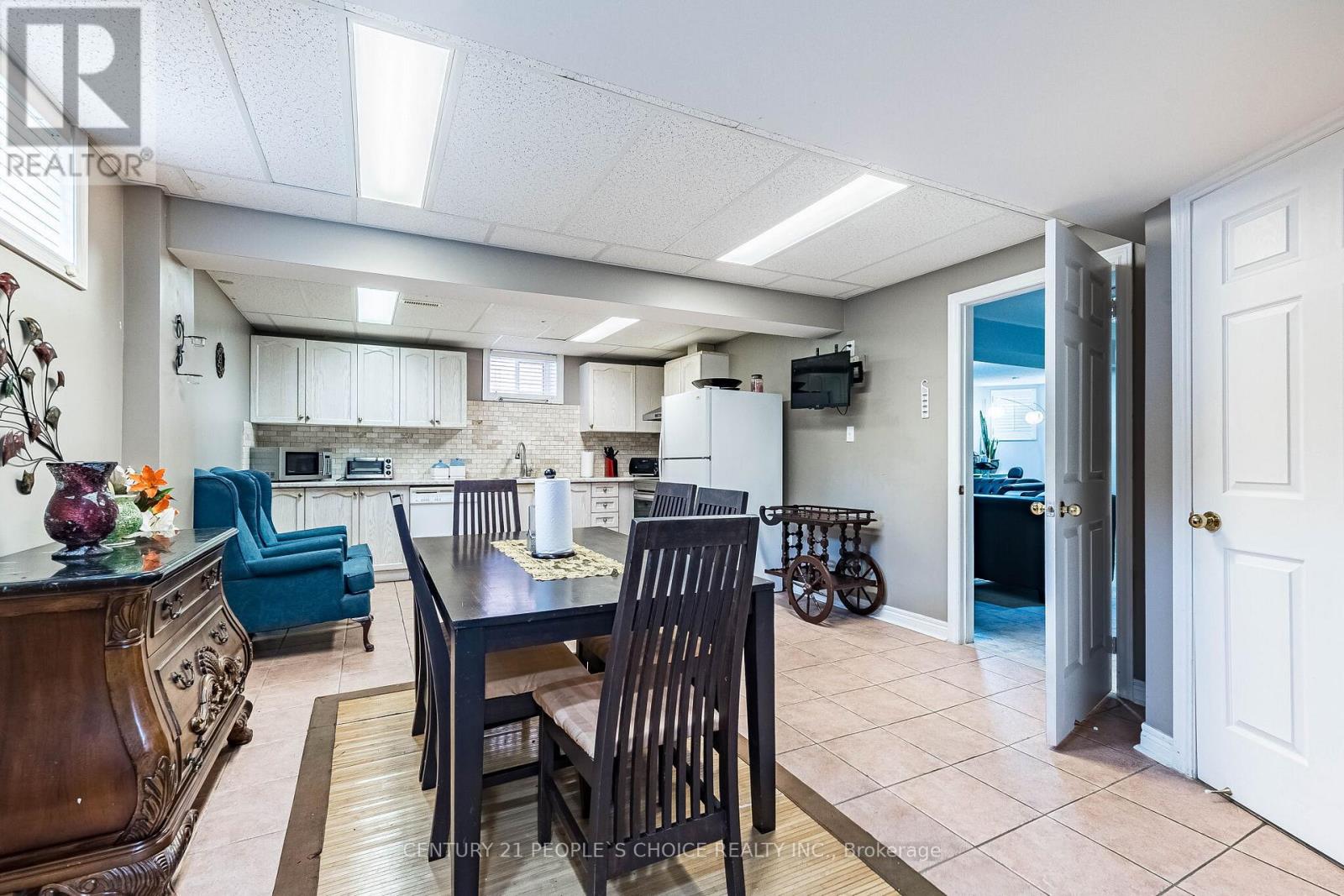 60 Red Maple Drive, Brampton, Ontario  L6X 4M1 - Photo 33 - W12969810