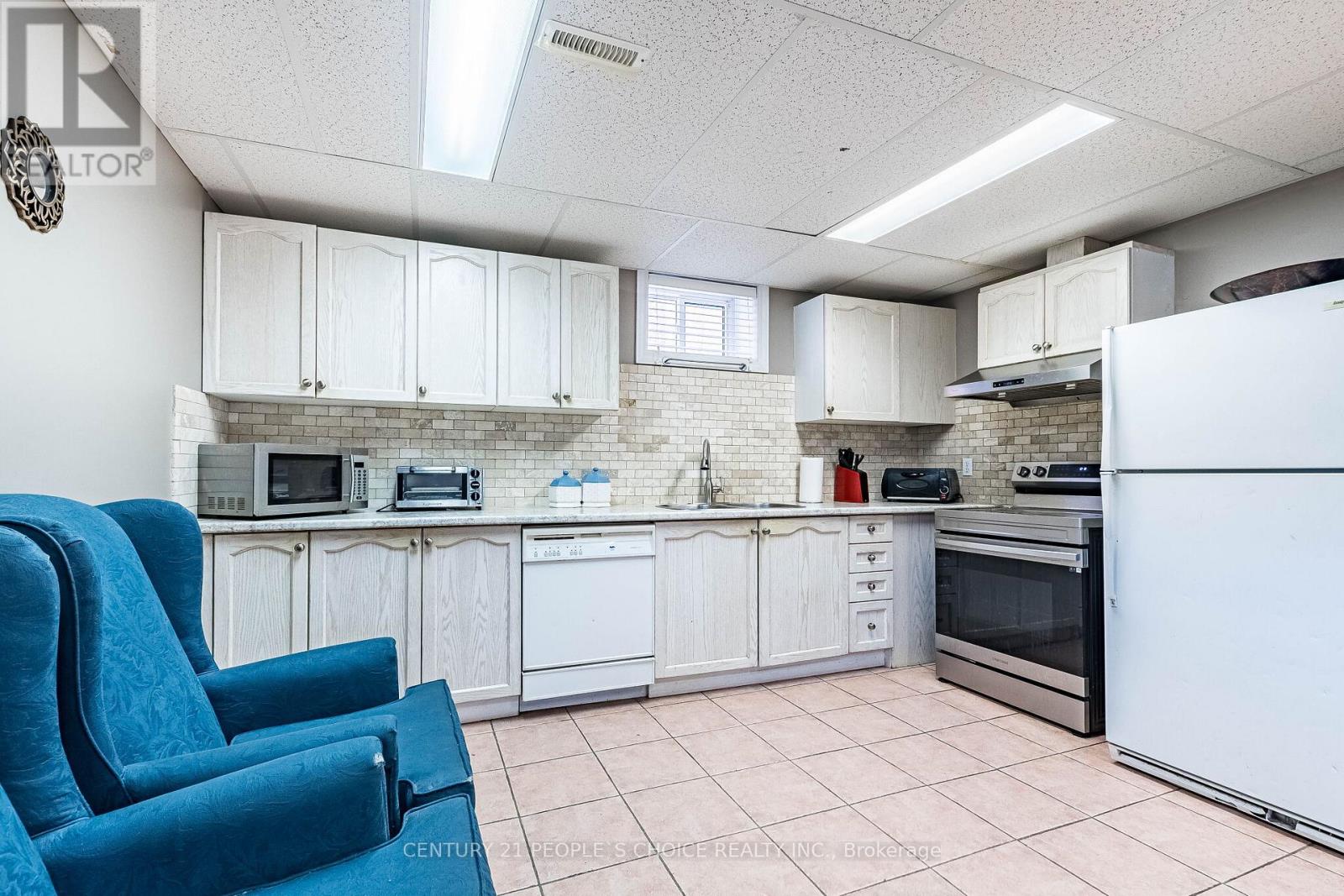 60 Red Maple Drive, Brampton, Ontario  L6X 4M1 - Photo 34 - W12969810