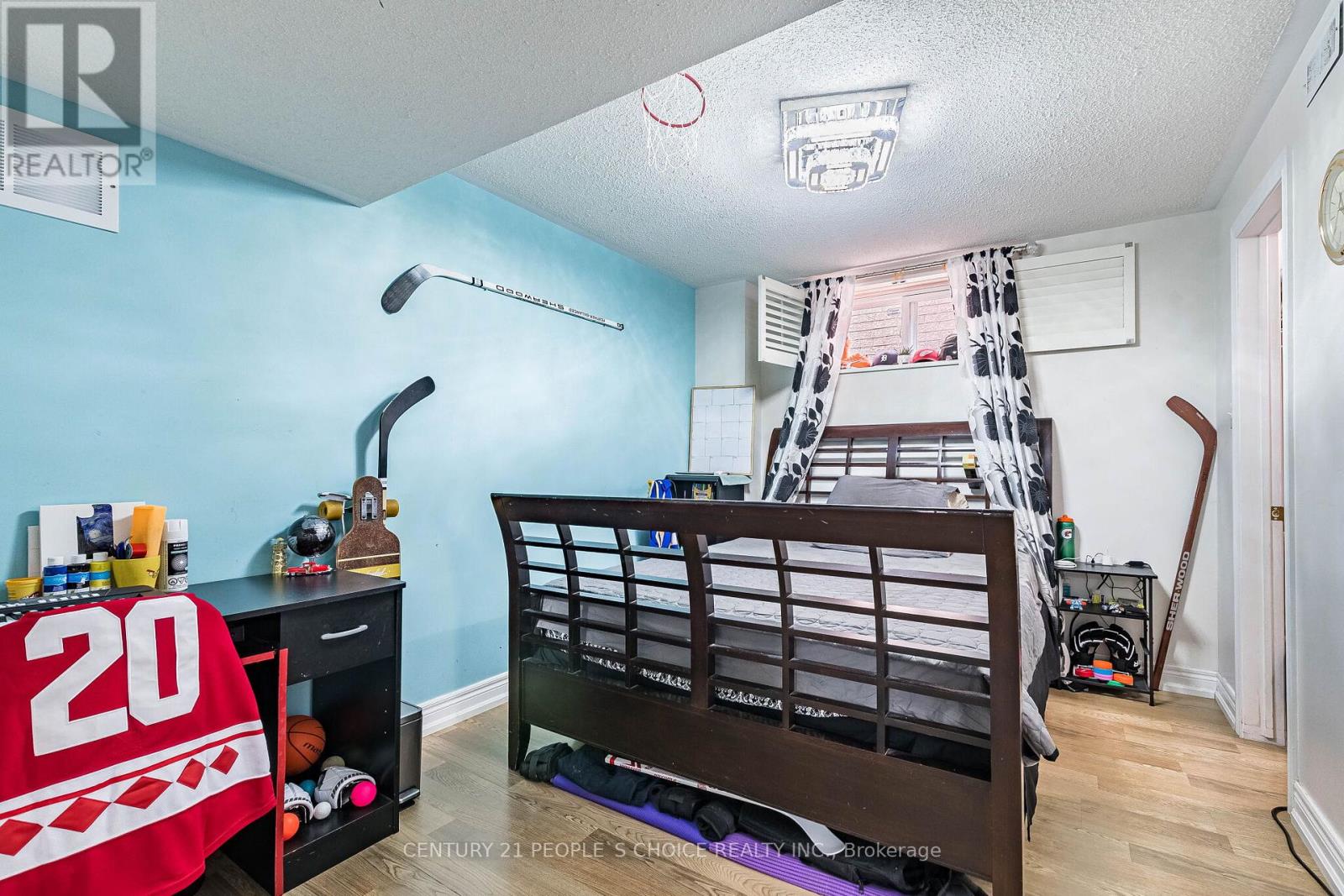 60 Red Maple Drive, Brampton, Ontario  L6X 4M1 - Photo 39 - W12969810